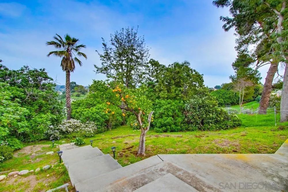 https://cdn.realtyfeed.com/cdn/127/260001866/76db37fc00f0ff35972c34f02216fc48.webp