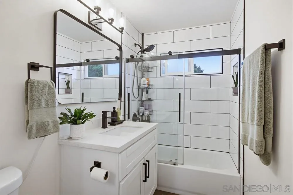 https://cdn.realtyfeed.com/cdn/127/260001866/d8cae97bb1a659b7c4f2ff4371d99eaf.webp