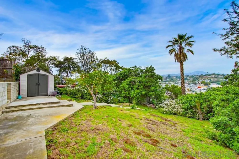 https://cdn.realtyfeed.com/cdn/127/260001866/e30866837bf623afc2749daca54dd4fc.webp