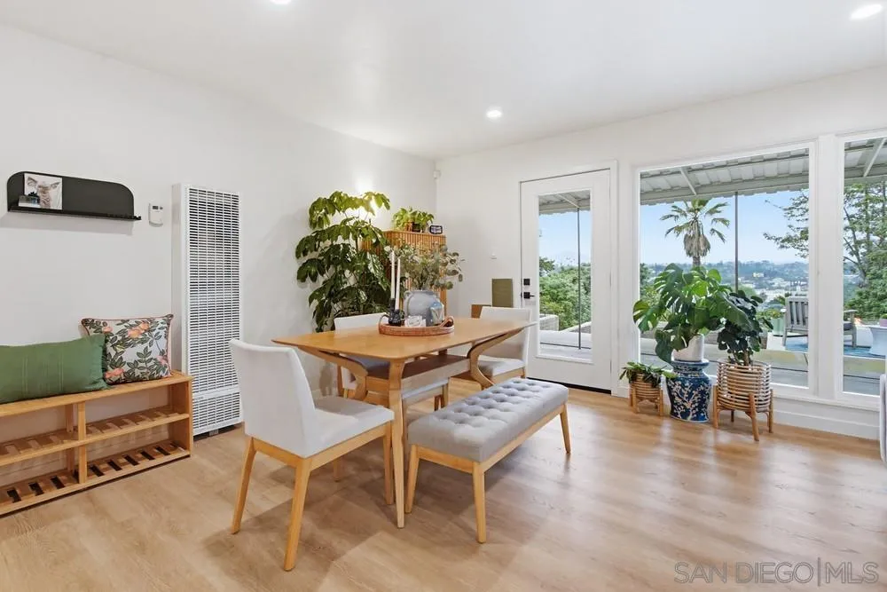 https://cdn.realtyfeed.com/cdn/127/260001866/f3b13294daed7000ed762b7d98bce63a.webp