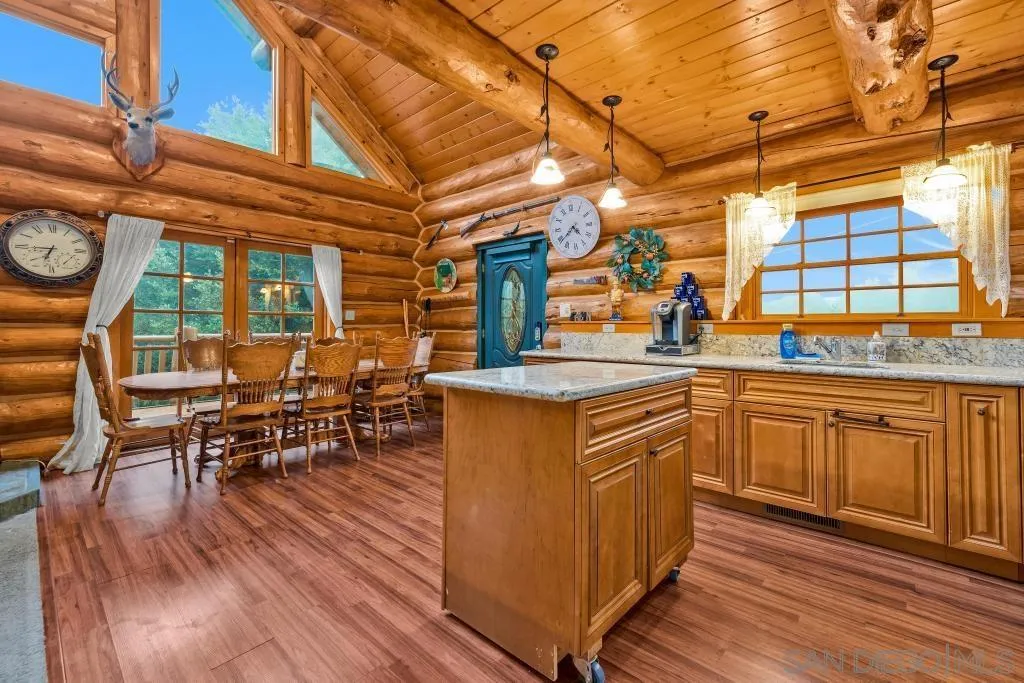 https://cdn.realtyfeed.com/cdn/127/260001867/329ebed1ced831ff08e4624d2ab95697.webp