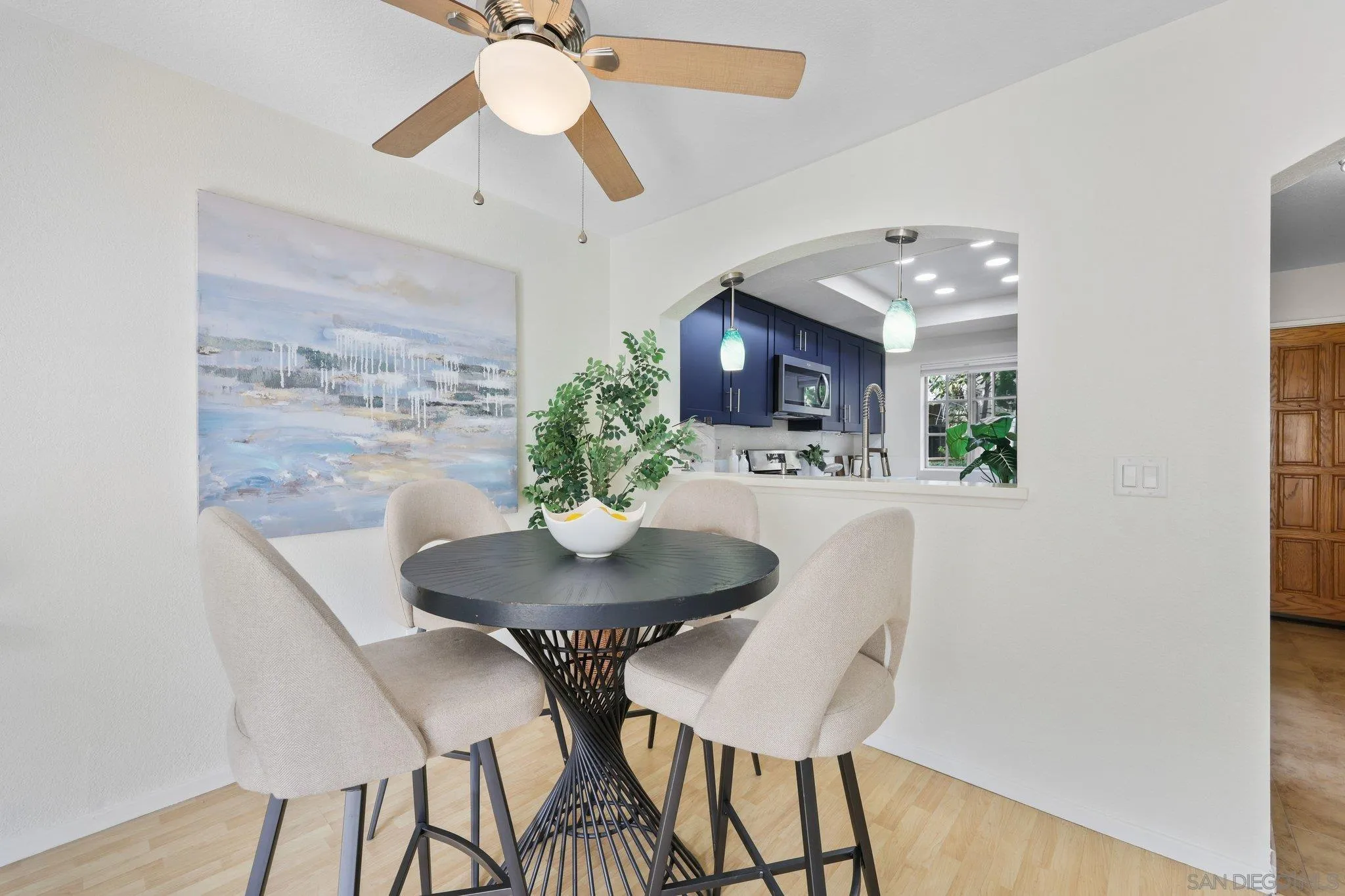 https://cdn.realtyfeed.com/cdn/127/260001871/67ed6d9aa7669b0d62e41485d8fdfb16.webp