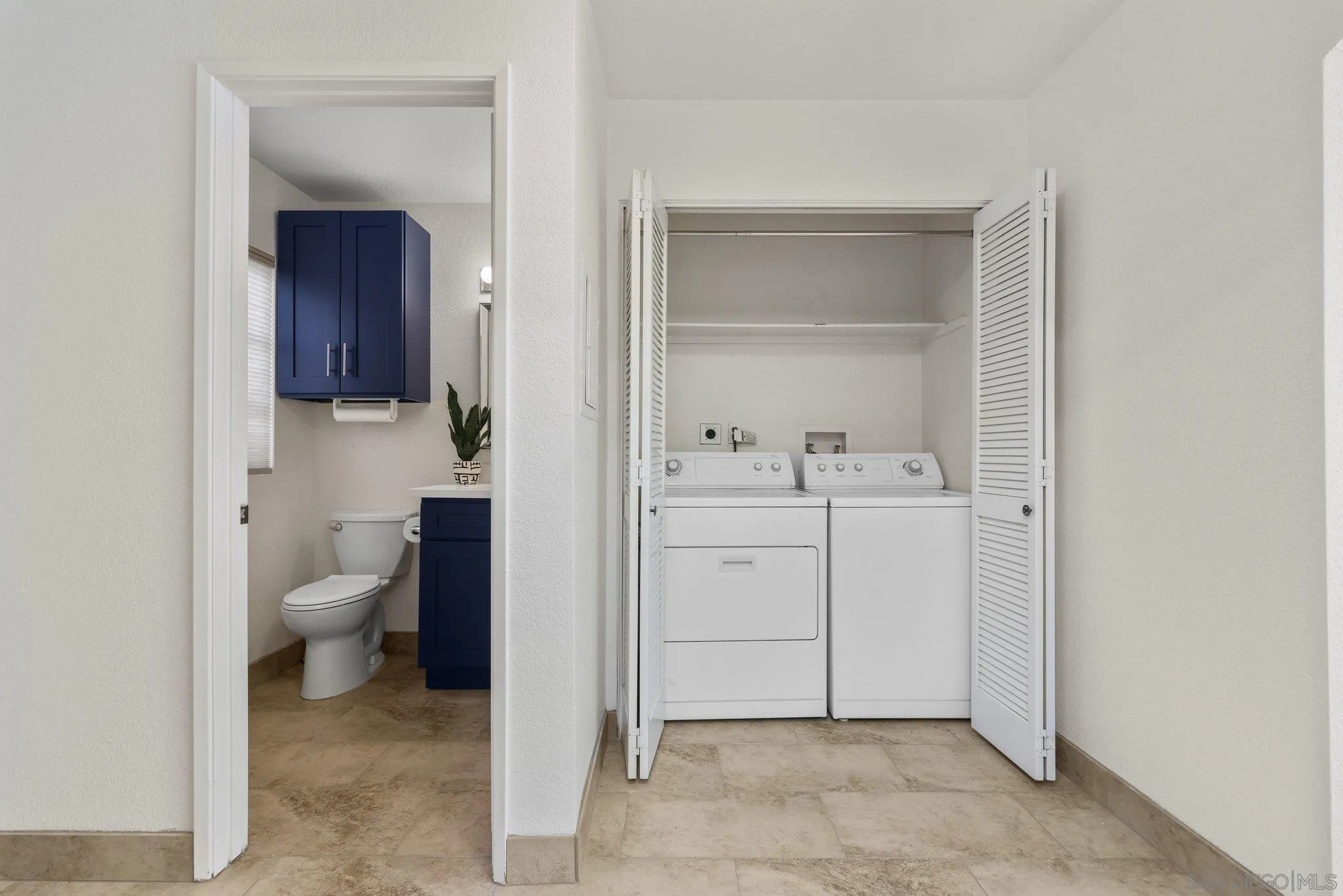 https://cdn.realtyfeed.com/cdn/127/260001871/c41ea2753b39d433c8005cf9a83efab5.webp