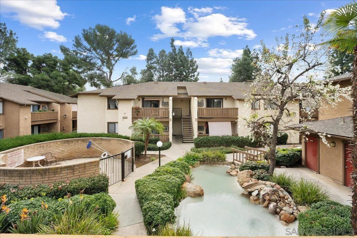 10296 Black Mountain Rd UNIT 220, San Diego, CA, 92126