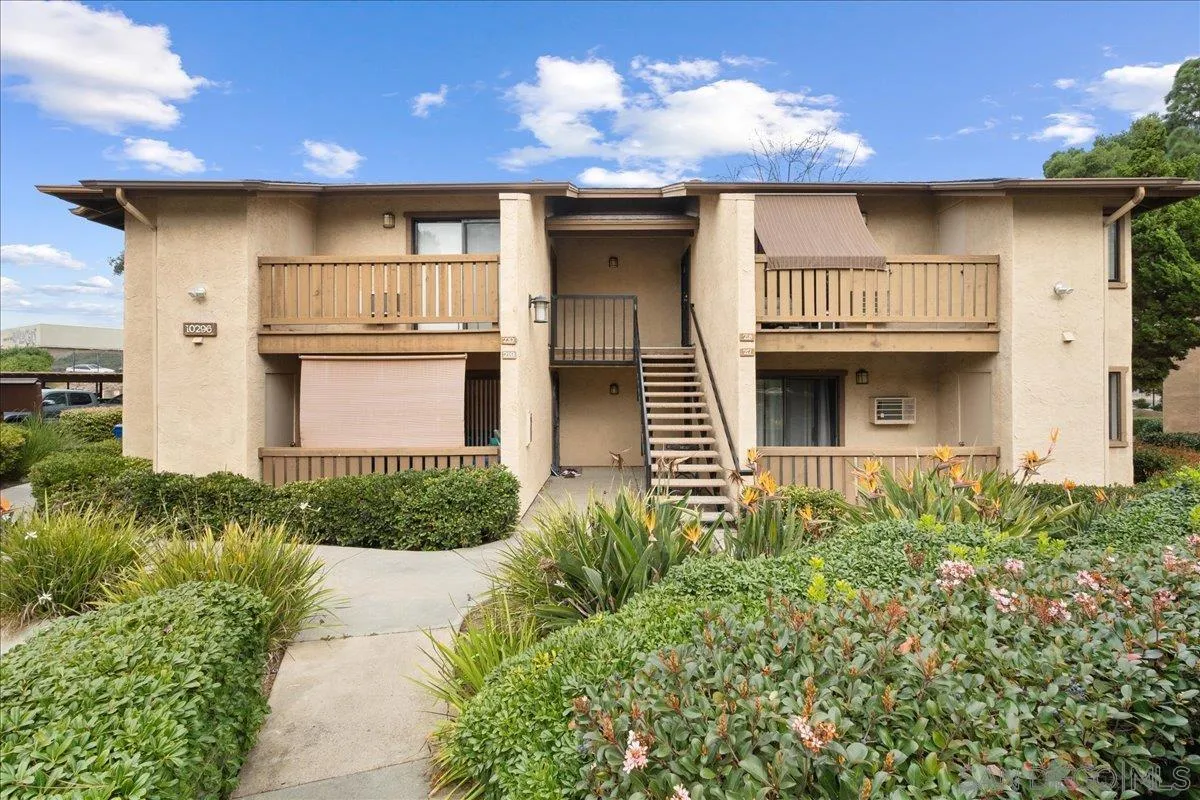 10296 Black Mountain Rd UNIT 220, San Diego, CA, 92126