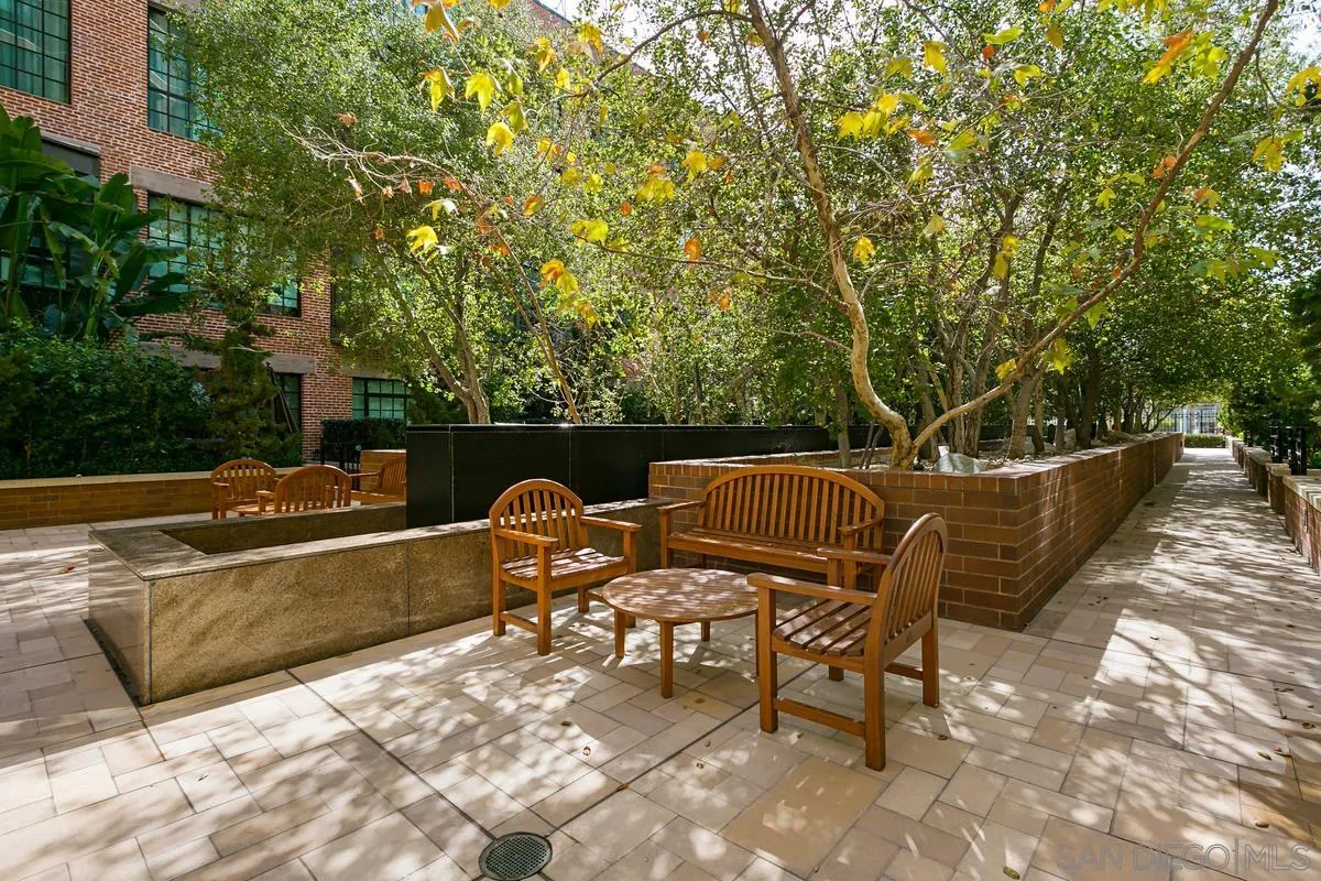 Photo #32: 260001876 Listing: Photo #32