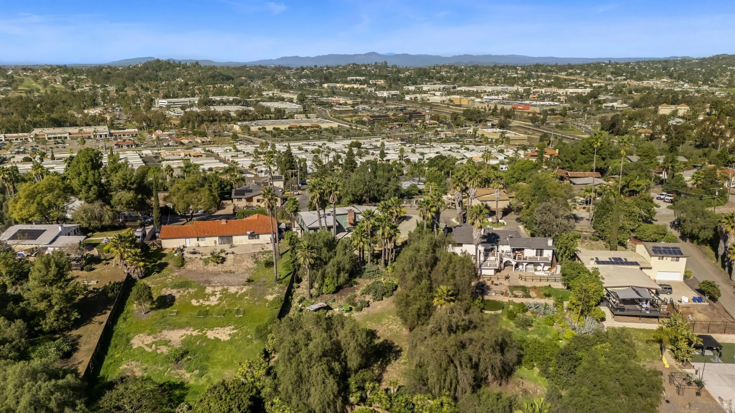 https://cdn.realtyfeed.com/cdn/127/260001877/530425ed87dd0389a9a21b7aa4aa22c0.webp