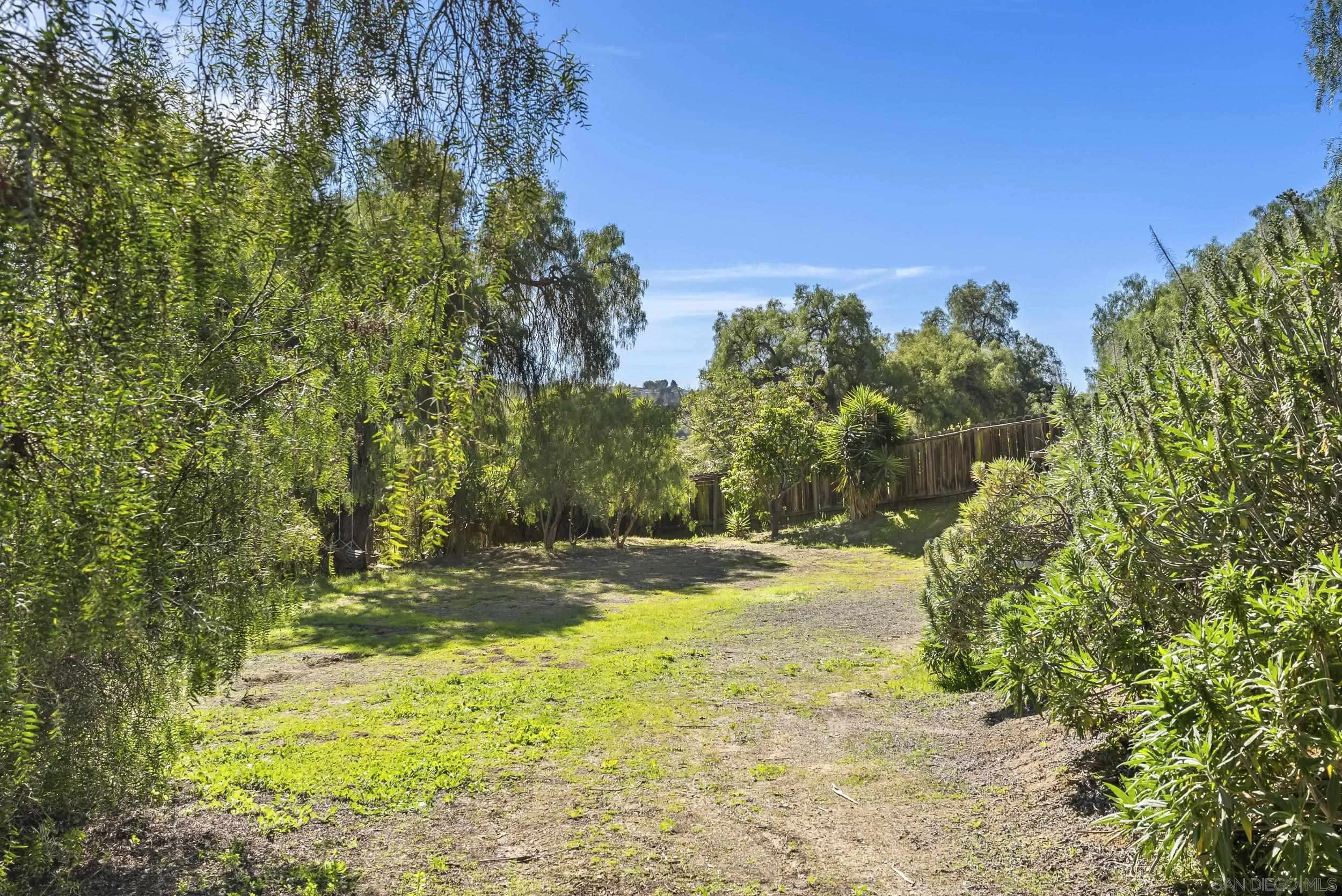 https://cdn.realtyfeed.com/cdn/127/260001877/912171308f0aabc27bd97f59e8039c11.webp