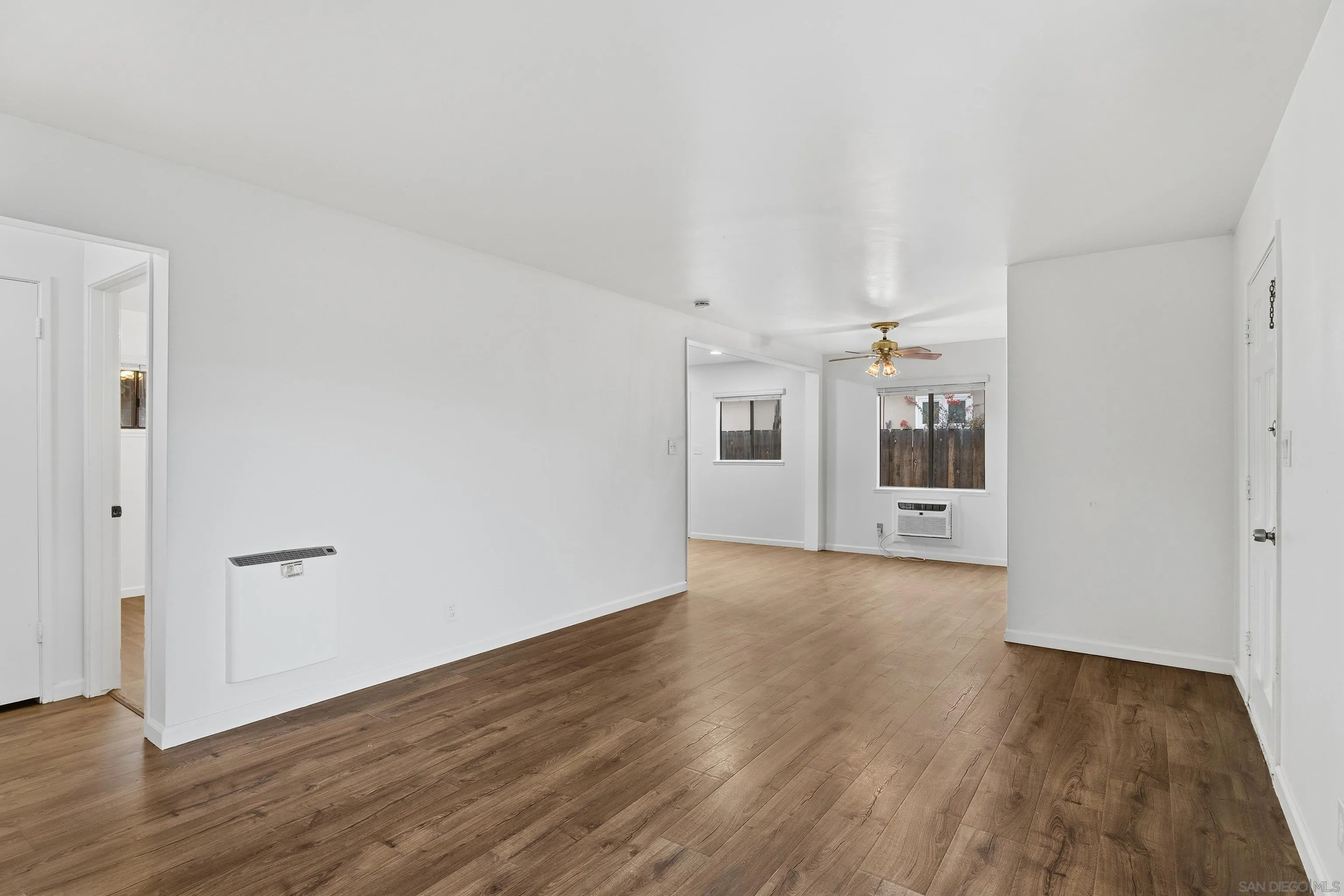 https://cdn.realtyfeed.com/cdn/127/260001880/46a7aa0d440936e5a0d27d07b8f9af4d.webp