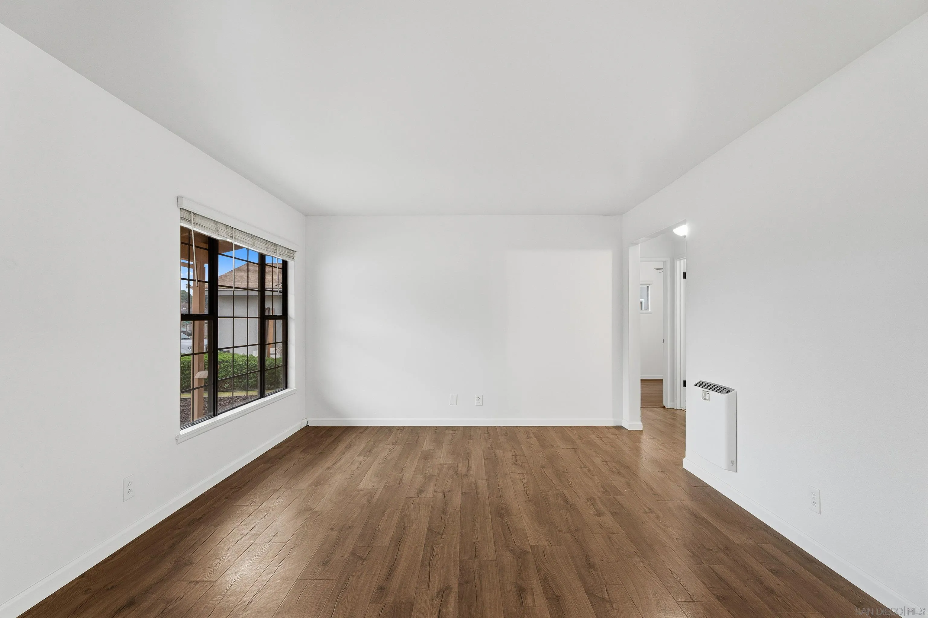 https://cdn.realtyfeed.com/cdn/127/260001880/9478cdb51c689e53efbf0f91d19393ec.webp