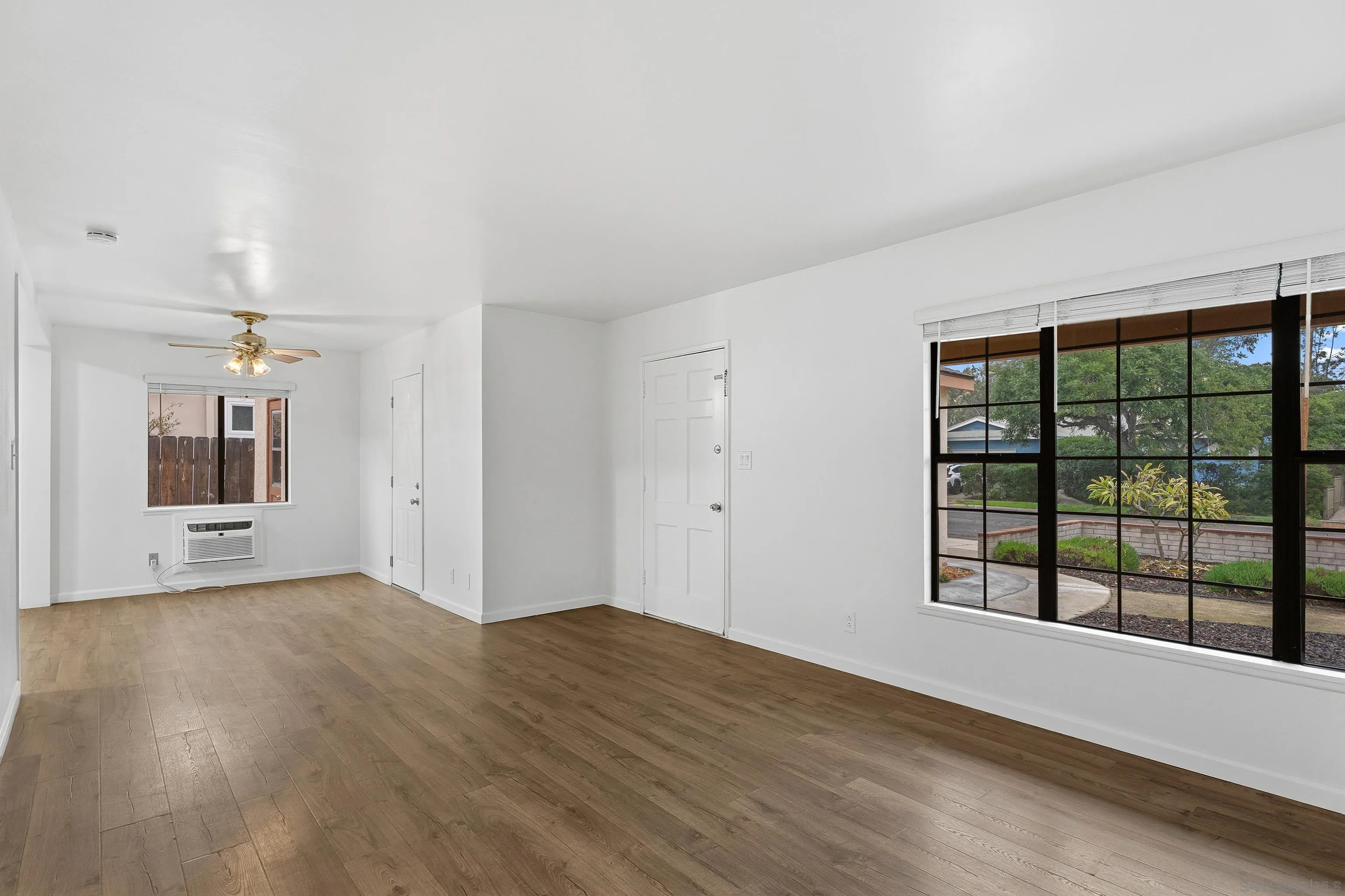 https://cdn.realtyfeed.com/cdn/127/260001880/f6534ed9d36b69f50d3a25bb8181602f.webp