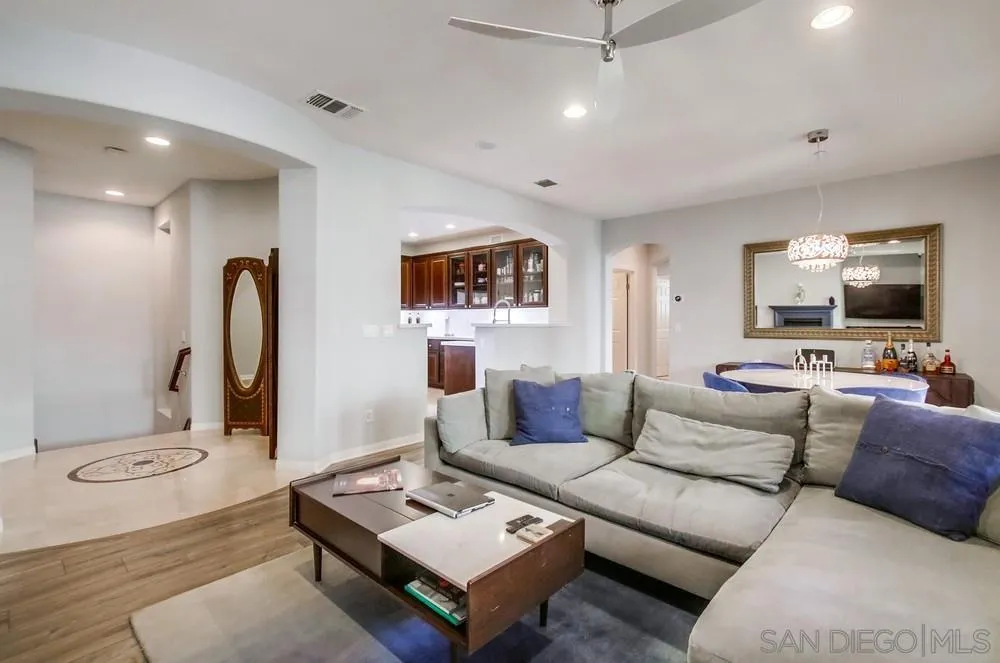 9240 Piantino Way, San Diego, CA 92108 - Photo 5 of 49, San Diego, CA