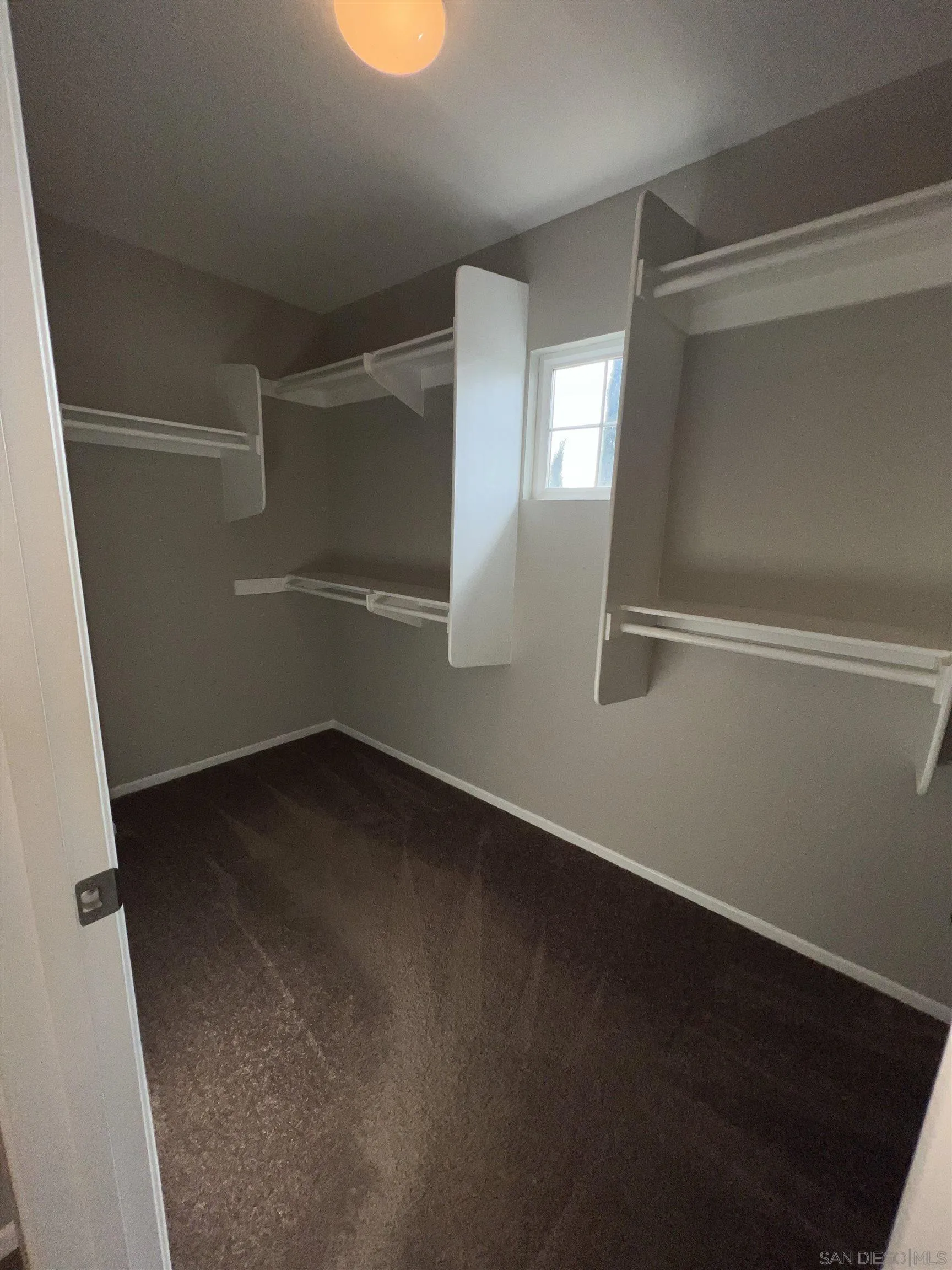 https://cdn.realtyfeed.com/cdn/127/260001883/a840b296f3dceadb24bab45b85ecac74.webp