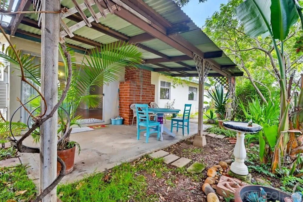 https://cdn.realtyfeed.com/cdn/127/260001884/7572a711d39525f78dcaf3813907d397.webp
