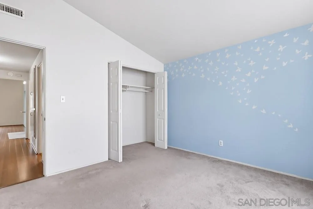 https://cdn.realtyfeed.com/cdn/127/260001884/df824b449c4514e4c225e531e77d704b.webp