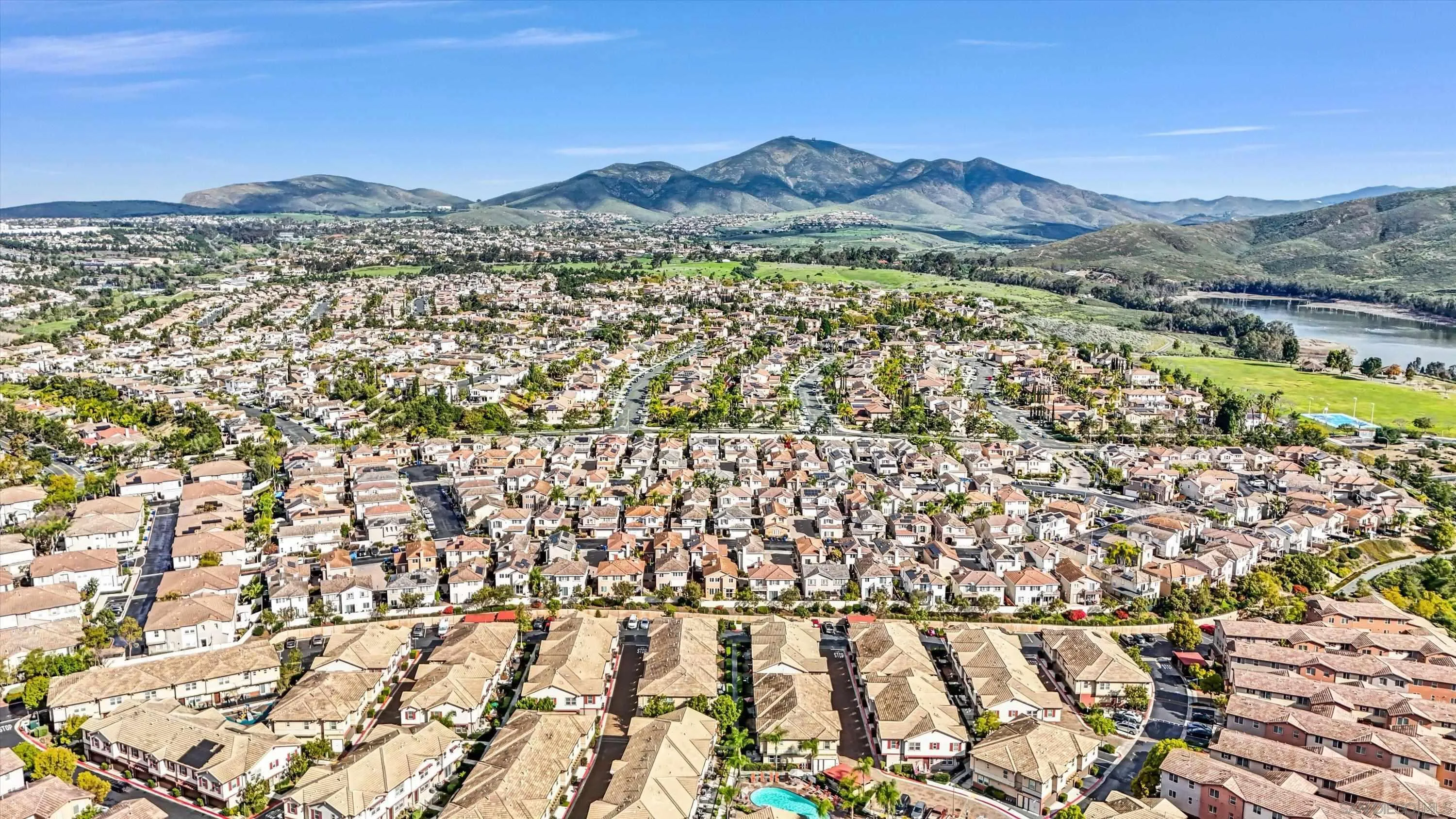https://cdn.realtyfeed.com/cdn/127/260001891/0b150e8ef9d5d5eebe35d8c54304aa2d.webp