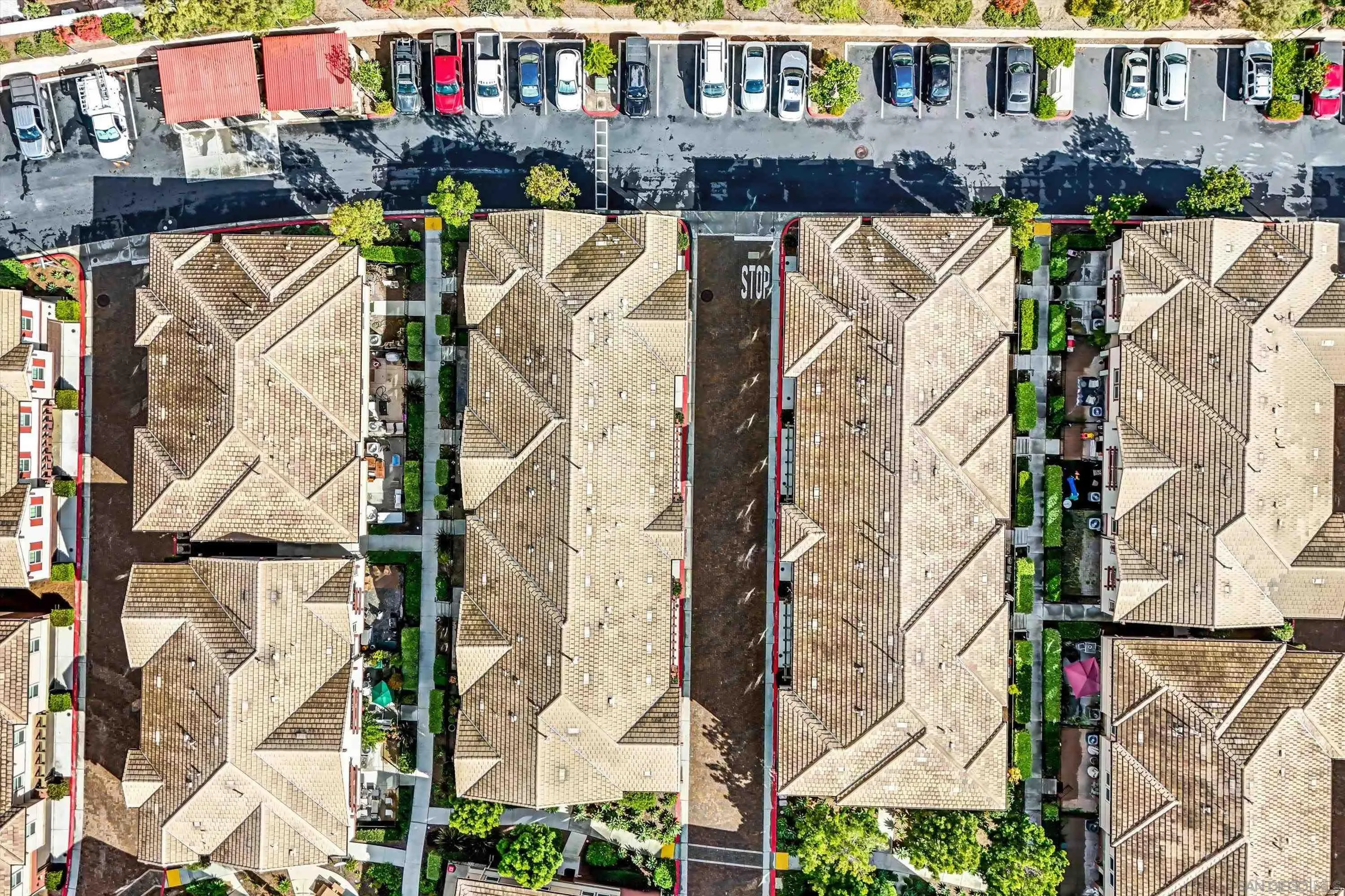 https://cdn.realtyfeed.com/cdn/127/260001891/0d9fb9e2197080deb3afd9403c9b8f9d.webp
