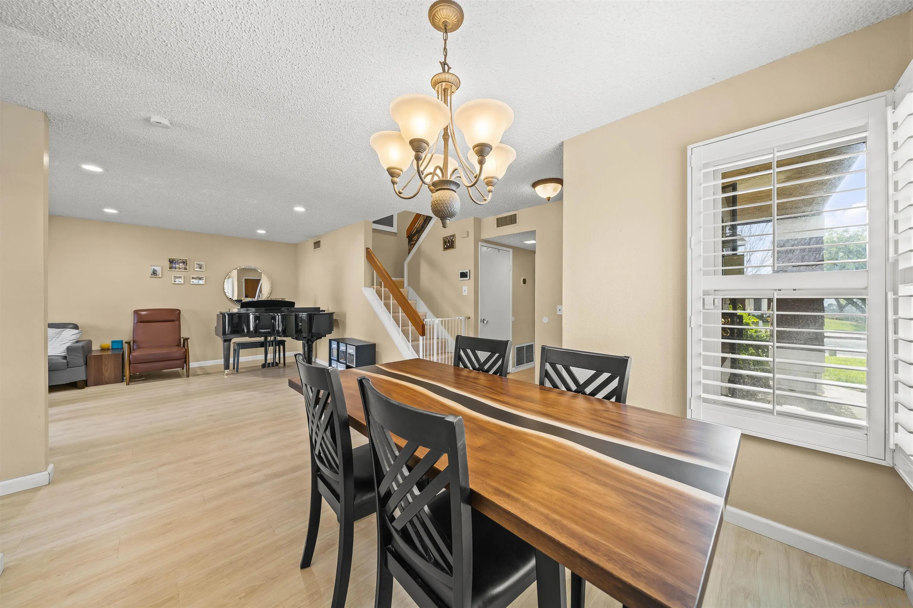 Photo #10: 260001892 Listing: Photo #10