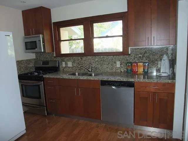 1909 Tremont, Oceanside, CA, 92054