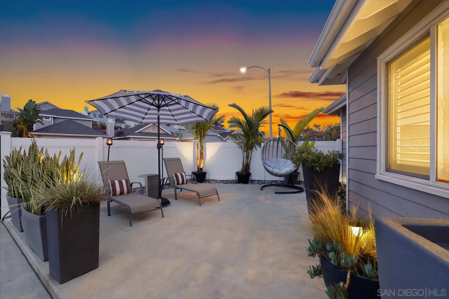 https://cdn.realtyfeed.com/cdn/127/2600019/0555507440131ee43890634e47ae0fbc.webp