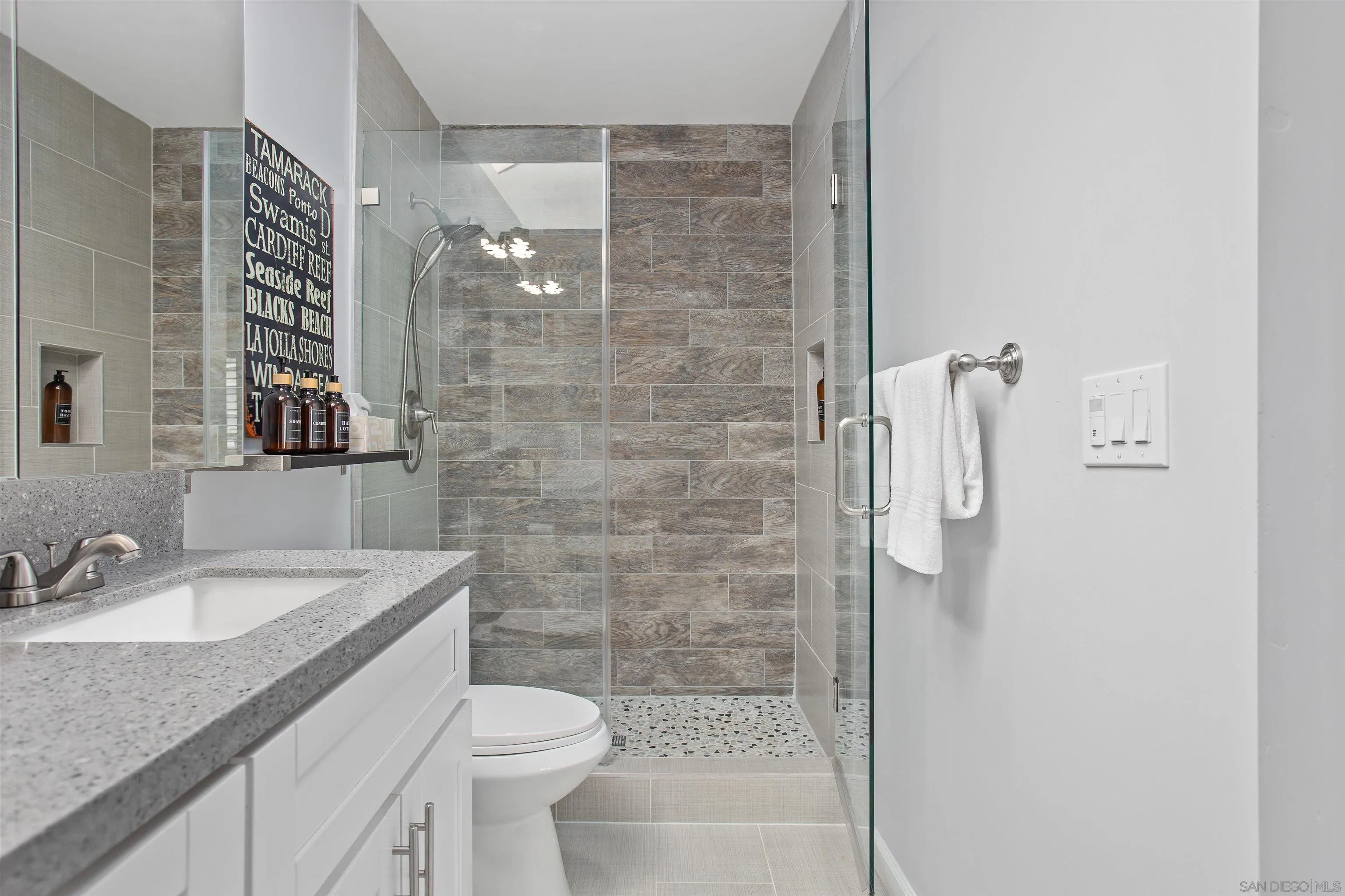 https://cdn.realtyfeed.com/cdn/127/2600019/4c62f2dbac52e9794ac7250511bb36a0.webp