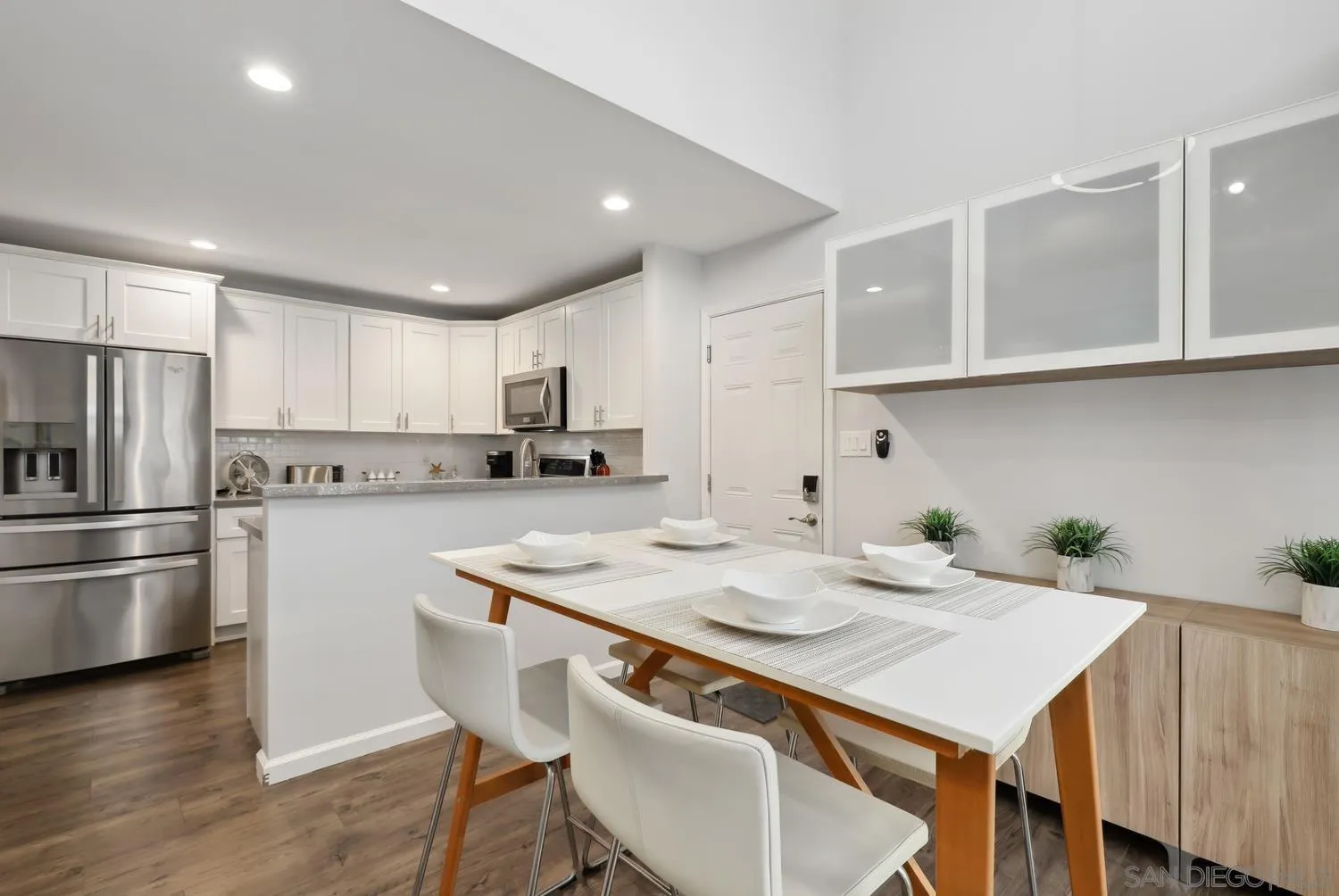 https://cdn.realtyfeed.com/cdn/127/2600019/6e25acfe22782dbc0d50a5c3d67821ea.webp