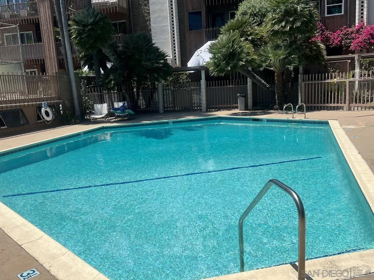 https://cdn.realtyfeed.com/cdn/127/260001903/775f116653ce136c73abd7f35c81d198.webp