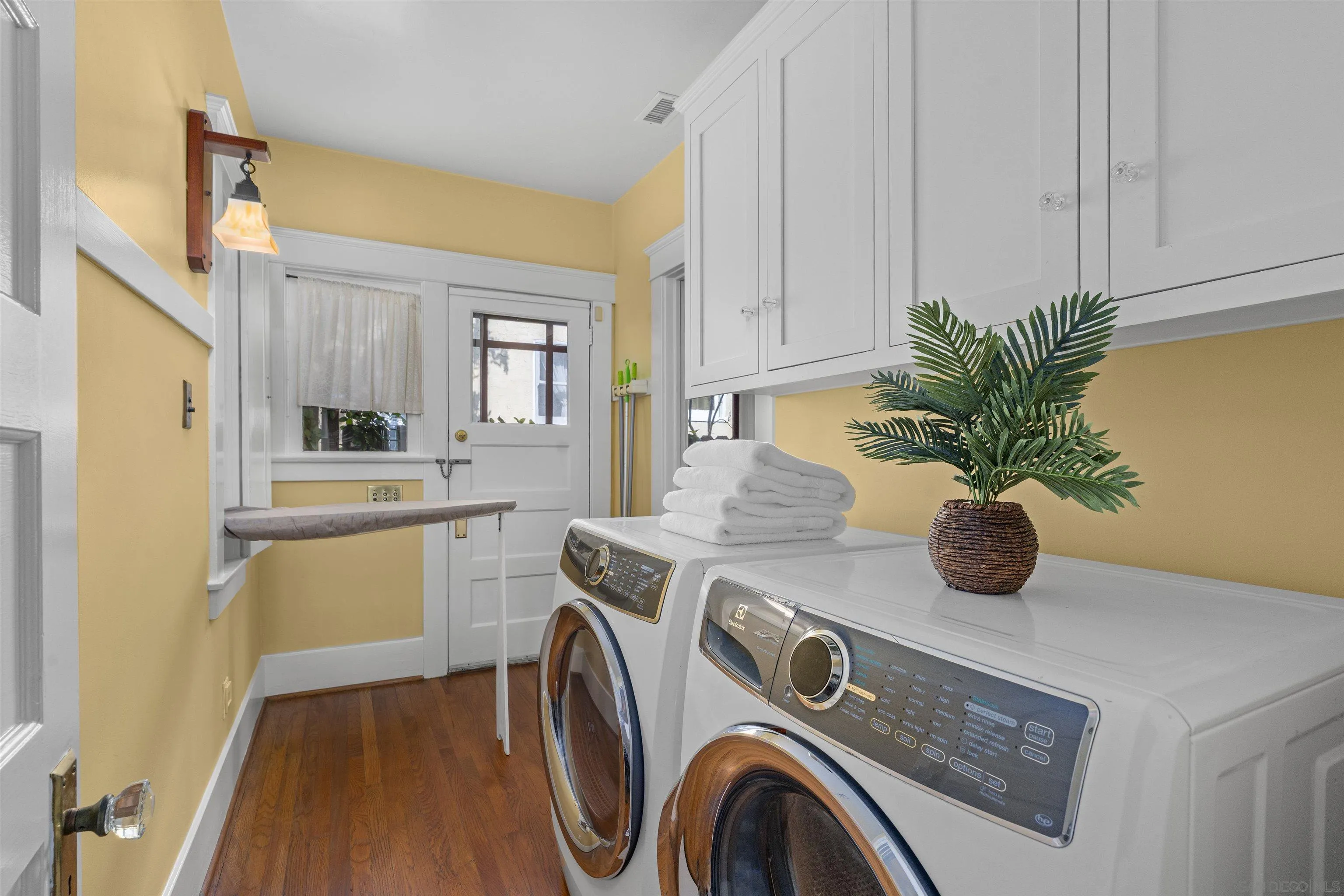 https://cdn.realtyfeed.com/cdn/127/260001907/85d267f449457d66233791f6f9d27706.webp