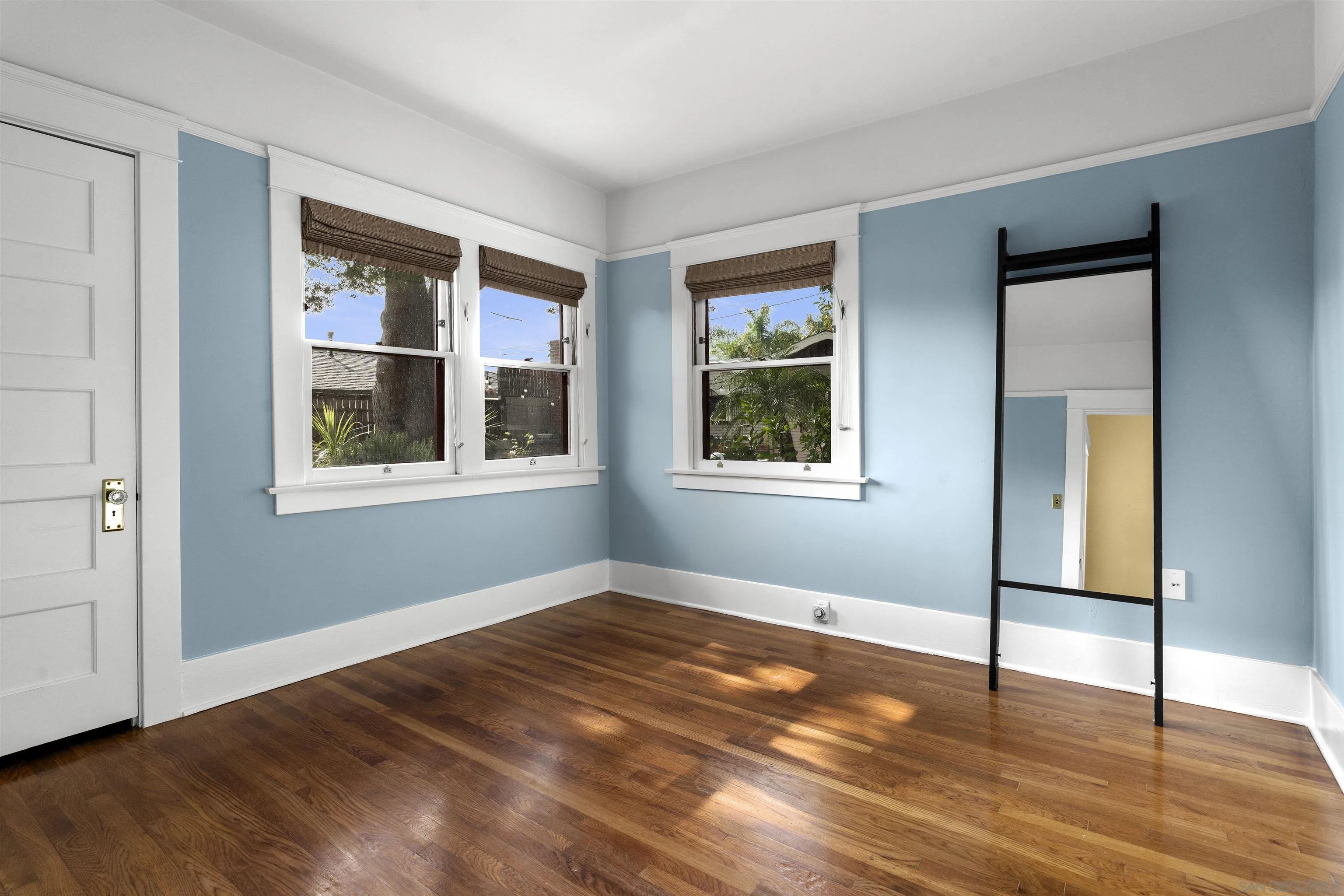 https://cdn.realtyfeed.com/cdn/127/260001907/9ce503dbd53f7b1e6fc9c63a49381d94.webp