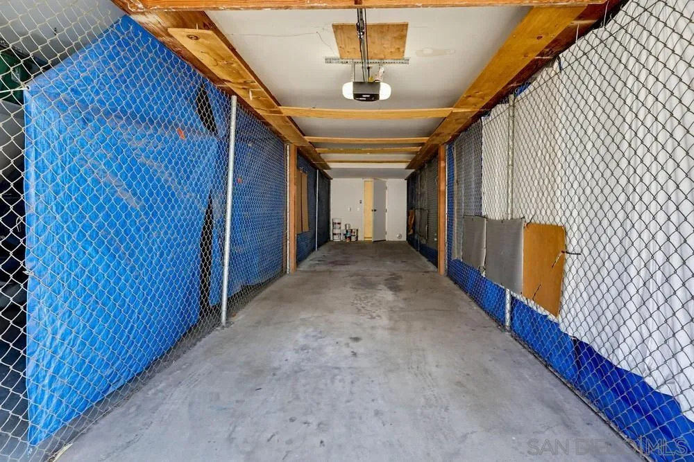 https://cdn.realtyfeed.com/cdn/127/260001911/067e7d9f1709c8b370b4043b672d26cc.webp
