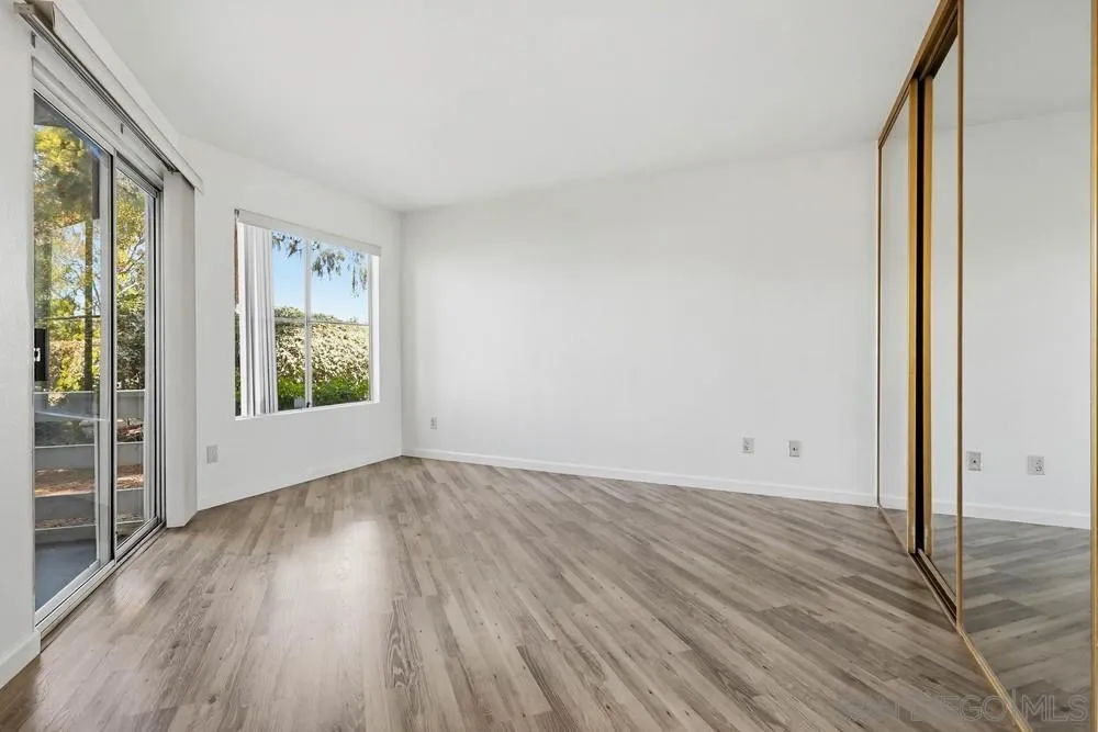 https://cdn.realtyfeed.com/cdn/127/260001911/1d69d62f551a8c13a0bb946d485cff69.webp