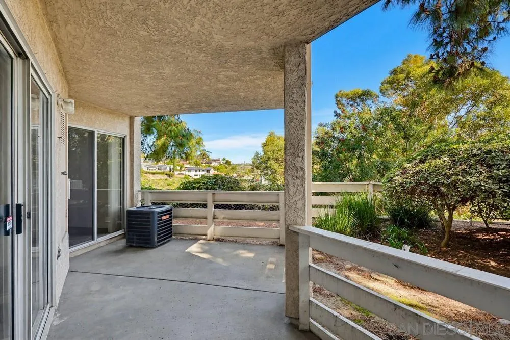 Photo #17: 260001911 Listing: Photo #17