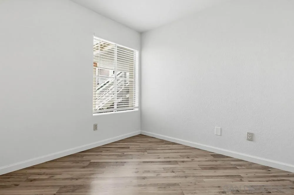 https://cdn.realtyfeed.com/cdn/127/260001911/a6cecfb3d5d2822843dc7a385b298688.webp