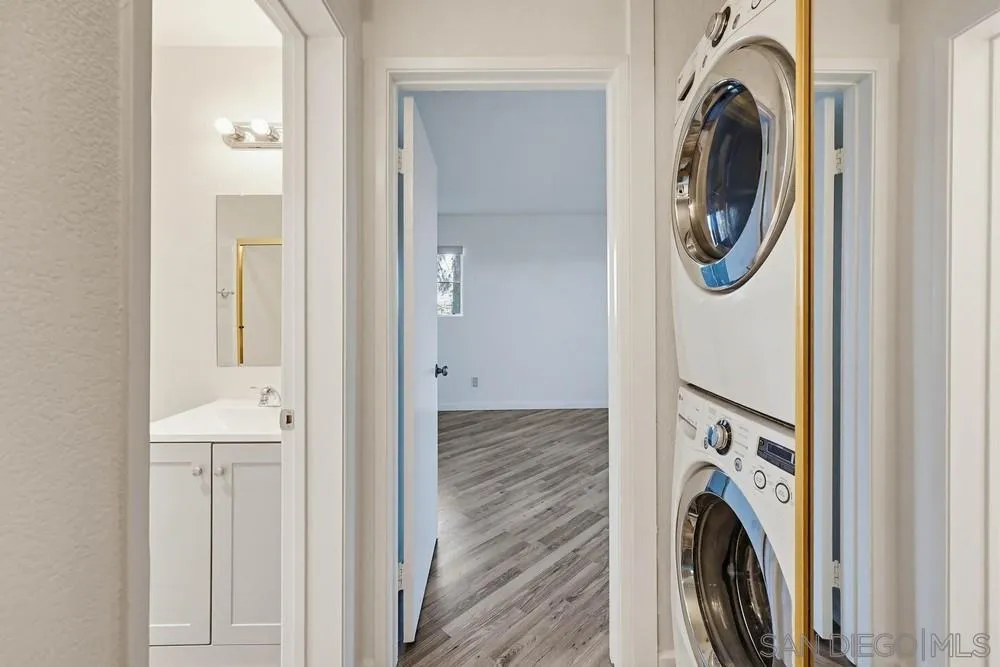 https://cdn.realtyfeed.com/cdn/127/260001911/ff6fcfc9ff3817649fbd69361ddf0988.webp