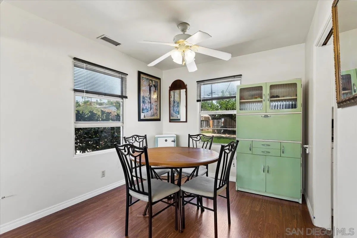 https://cdn.realtyfeed.com/cdn/127/260001912/cc893892d07a5adba1a35fe26d95ede1.webp