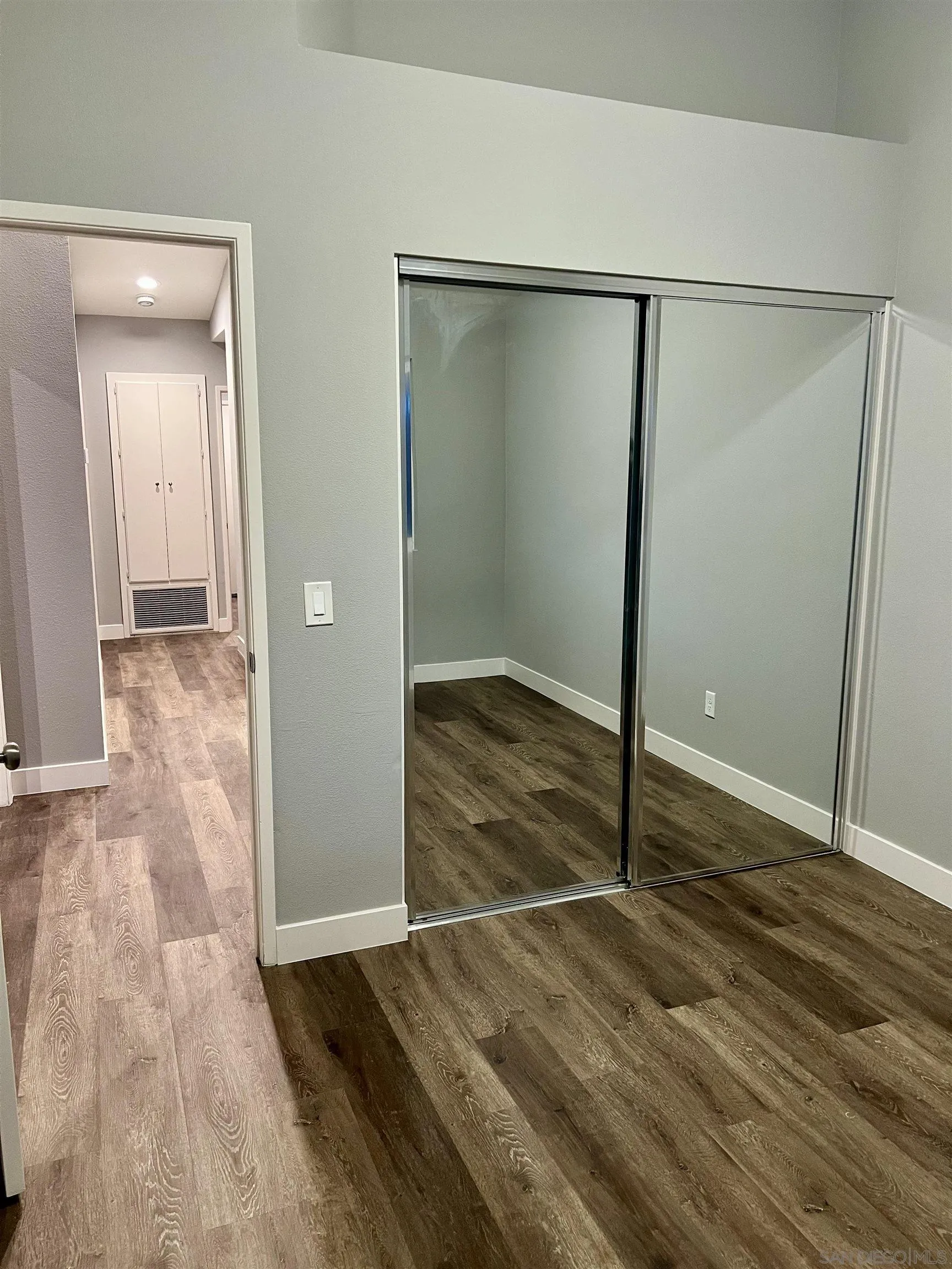 https://cdn.realtyfeed.com/cdn/127/260001913/10257e693b86d5cd67c62af3120ab567.webp