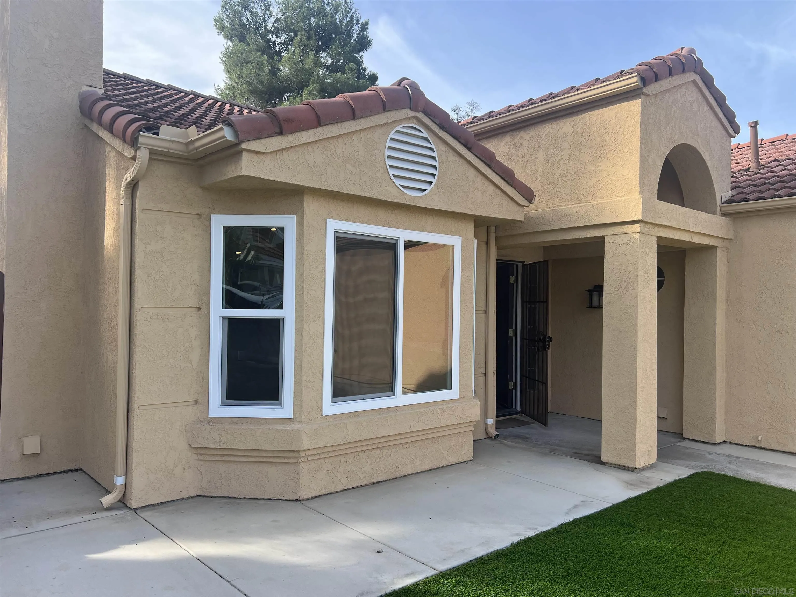 https://cdn.realtyfeed.com/cdn/127/260001913/649081c763175a55a7463b0f24c2e720.webp