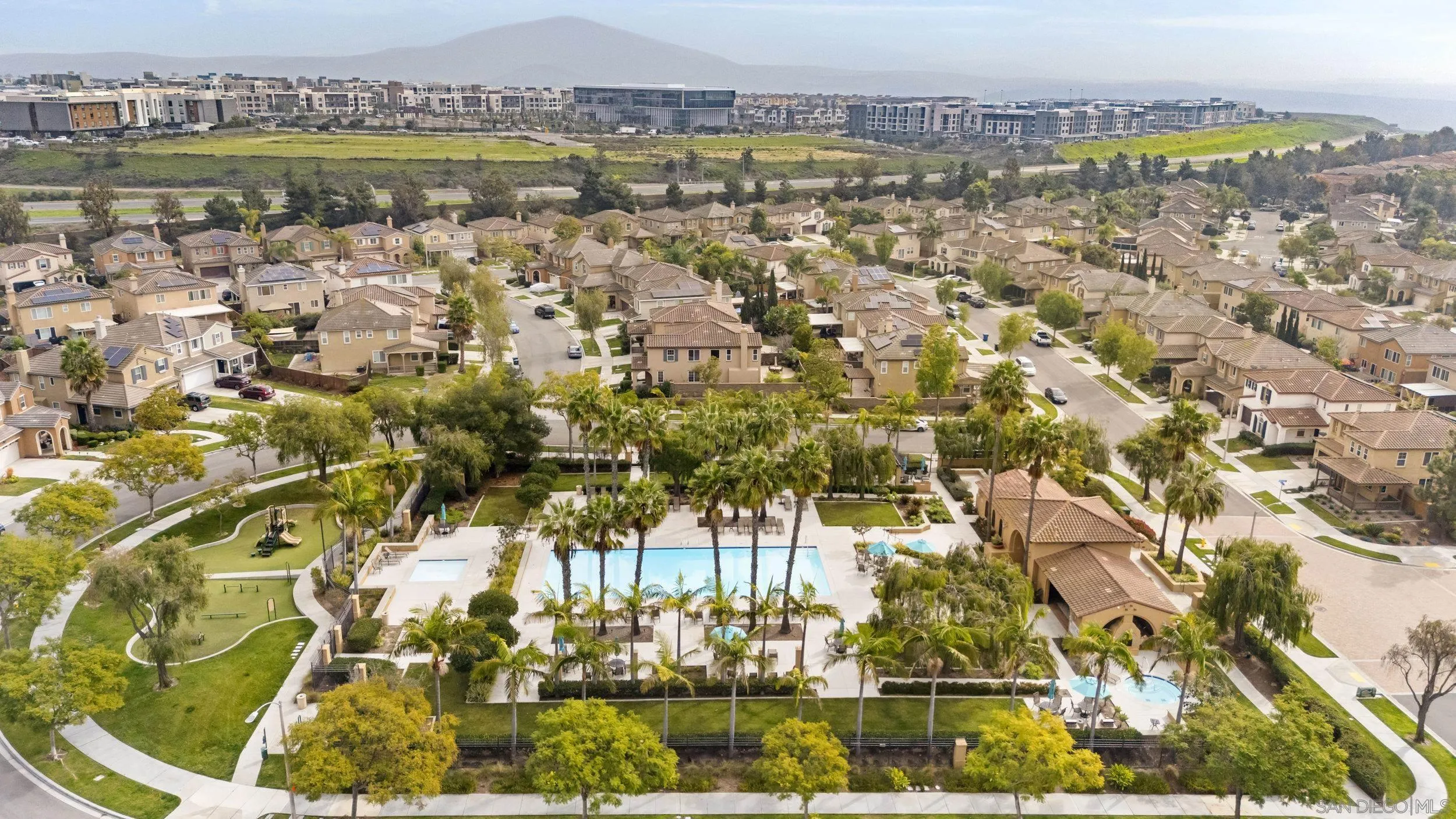 https://cdn.realtyfeed.com/cdn/127/260001915/4207f0a8dd0e6ce734c6ee4b376a19ae.webp