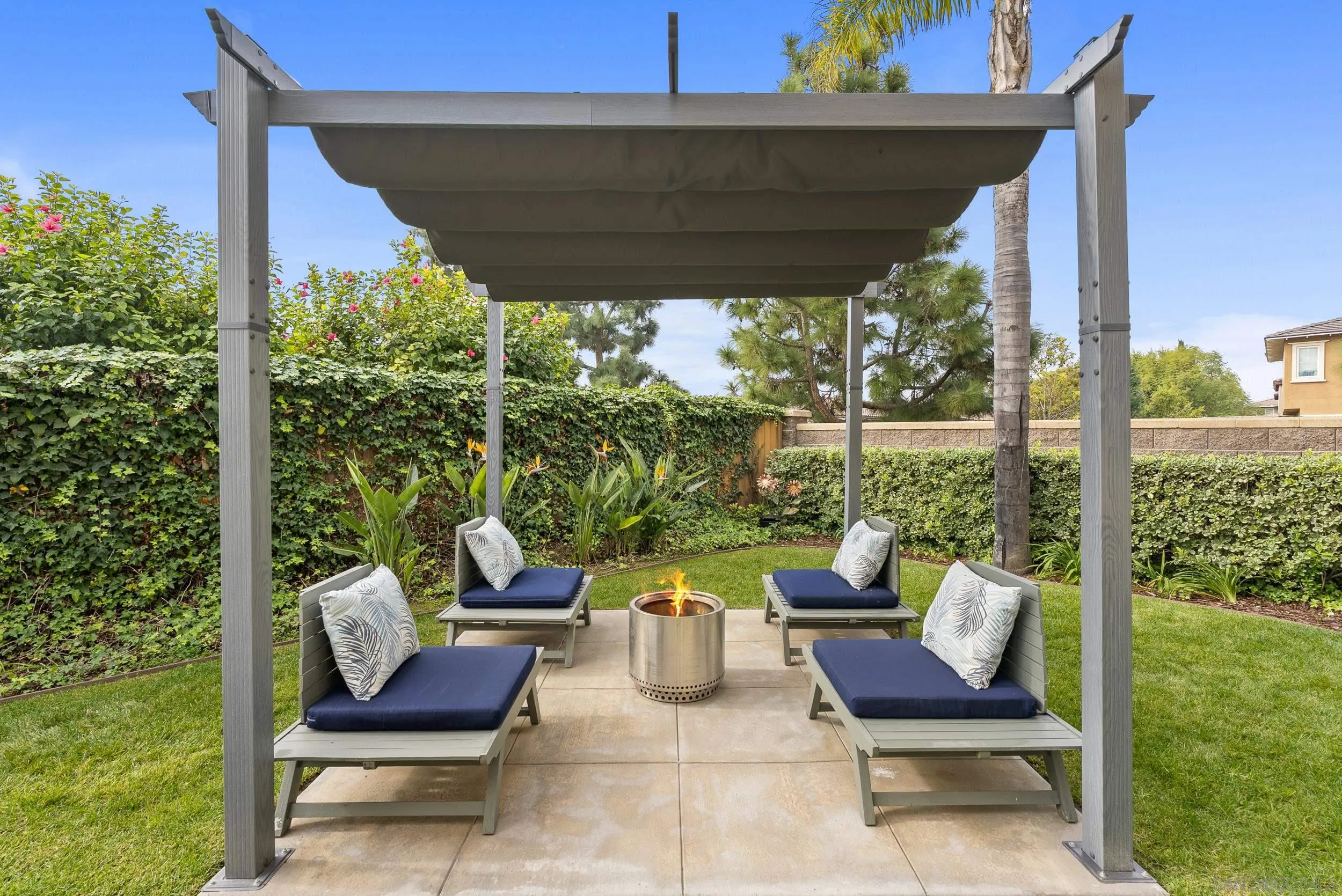 https://cdn.realtyfeed.com/cdn/127/260001915/779f44be36fe50d436f396551940df93.webp