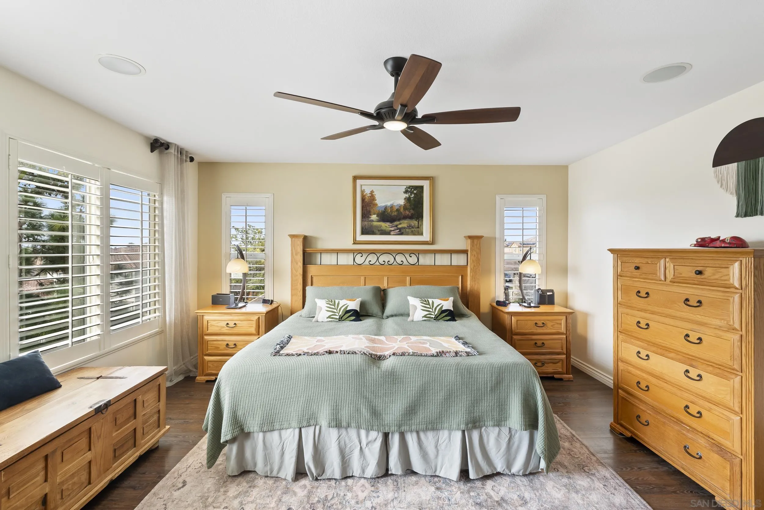 https://cdn.realtyfeed.com/cdn/127/260001915/9603ff4f9a9bf38b80eb588f186fc262.webp
