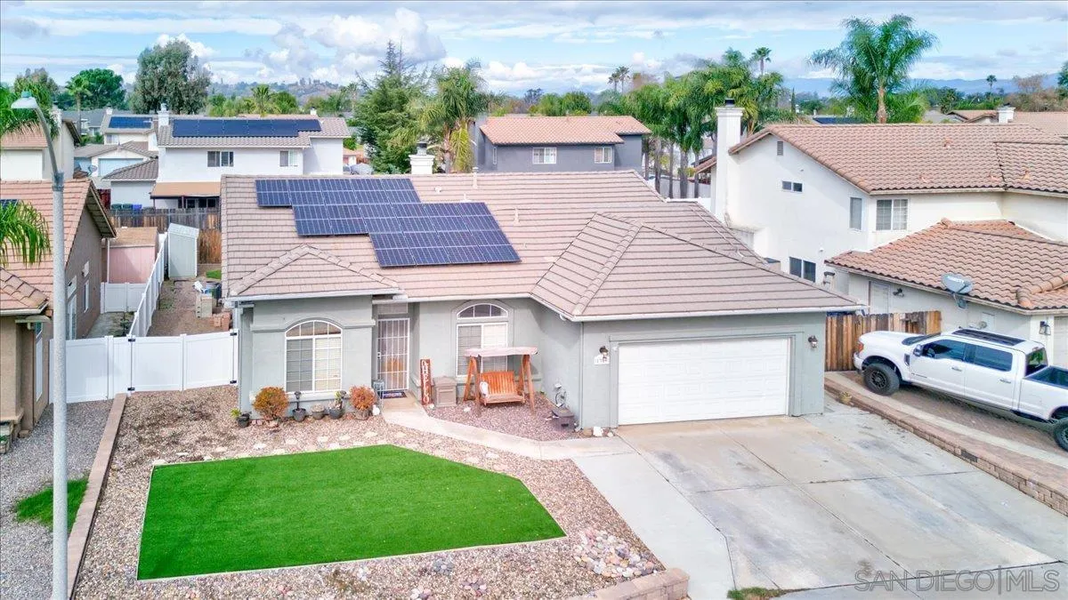 https://cdn.realtyfeed.com/cdn/127/260001916/3b5af83684de81e9b8c0842da858c4c4.webp