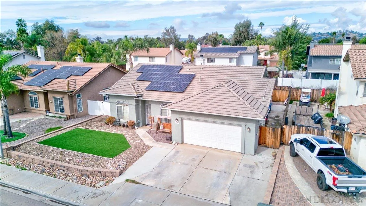 https://cdn.realtyfeed.com/cdn/127/260001916/3f633fc8706bd24608779dd5b50ee159.webp