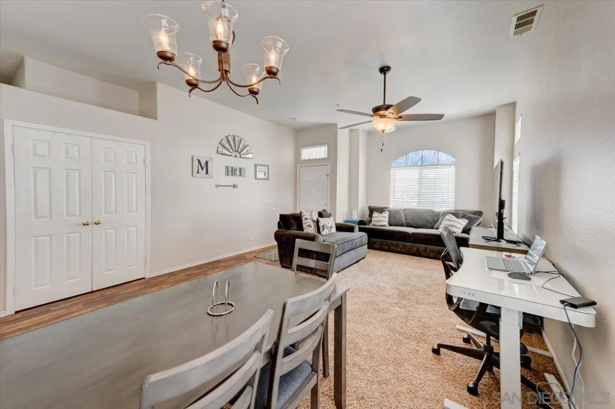 https://cdn.realtyfeed.com/cdn/127/260001916/6a06dbfea2321518d33251d731e8706e.webp