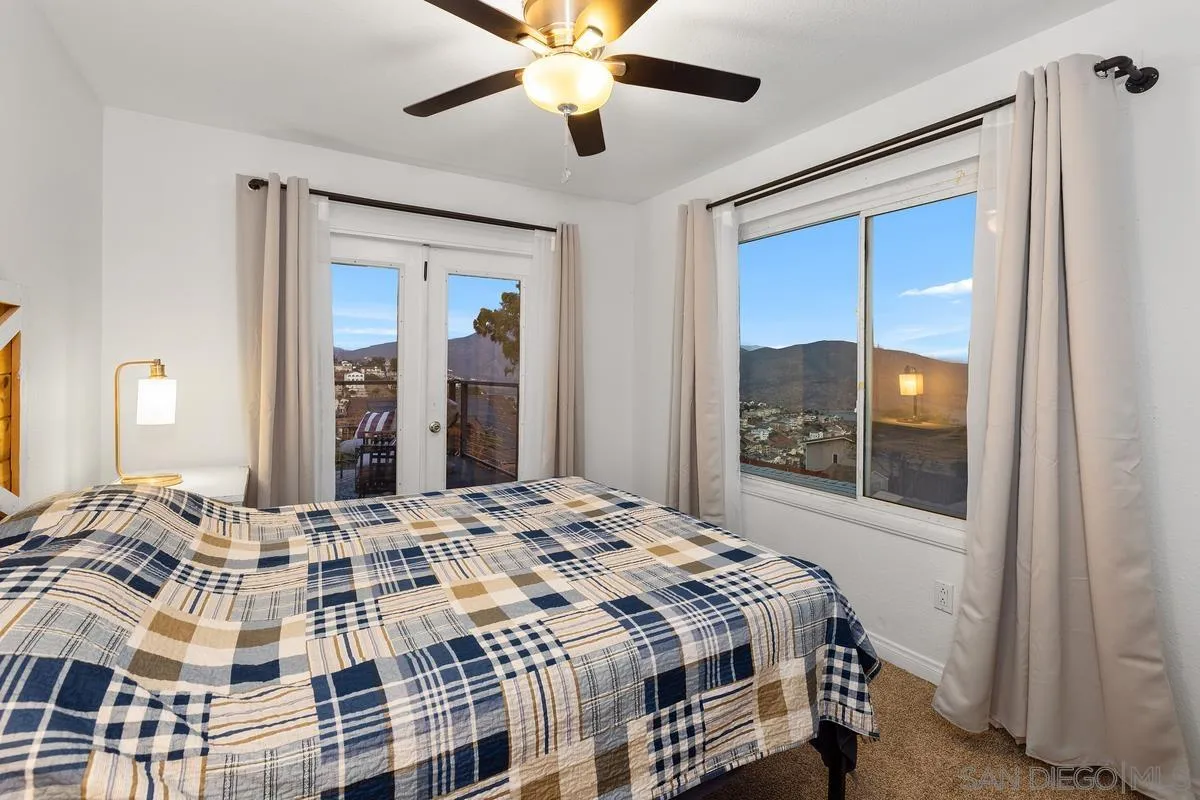 https://cdn.realtyfeed.com/cdn/127/260001923/83565e92a6694d5d7e4fe4abf5050844.webp