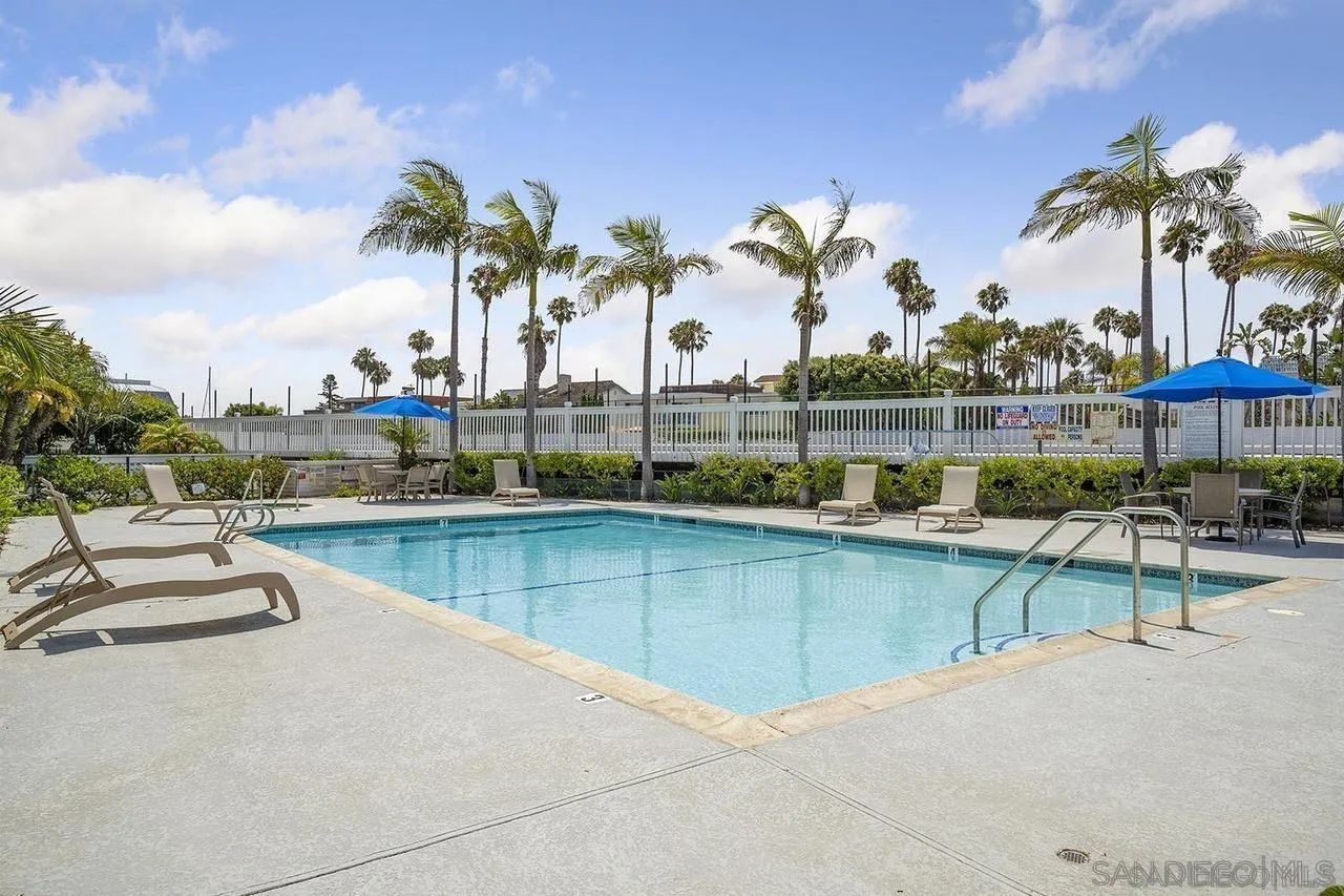 https://cdn.realtyfeed.com/cdn/127/260001931/fd374bcd8c88c754e4126f968025d8c3.webp