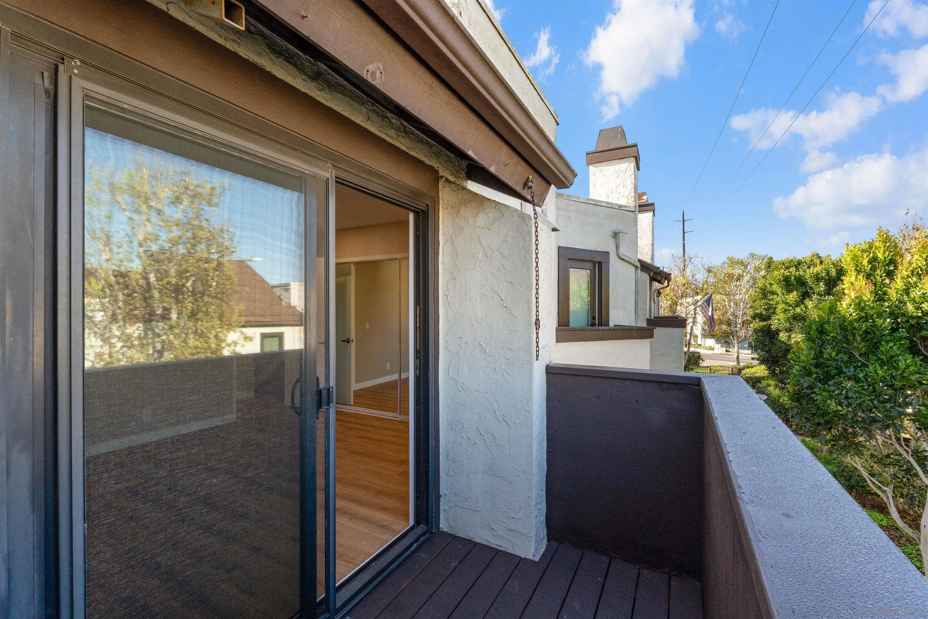 https://cdn.realtyfeed.com/cdn/127/260001933/5a72804bae9212ad9ad4f272af2340fb.webp