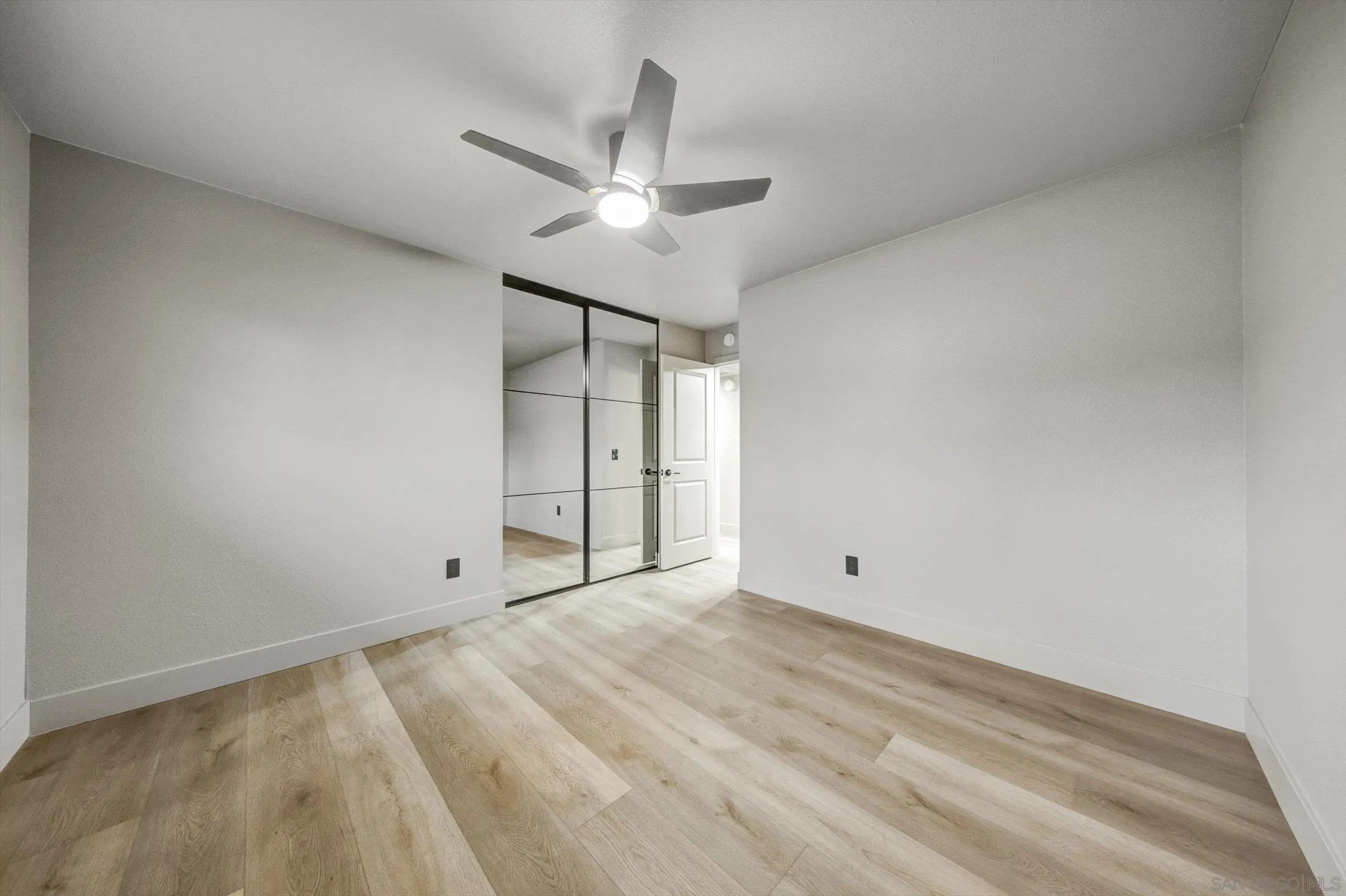 https://cdn.realtyfeed.com/cdn/127/260001935/22b837dacdc47062ac2769a804da2018.webp