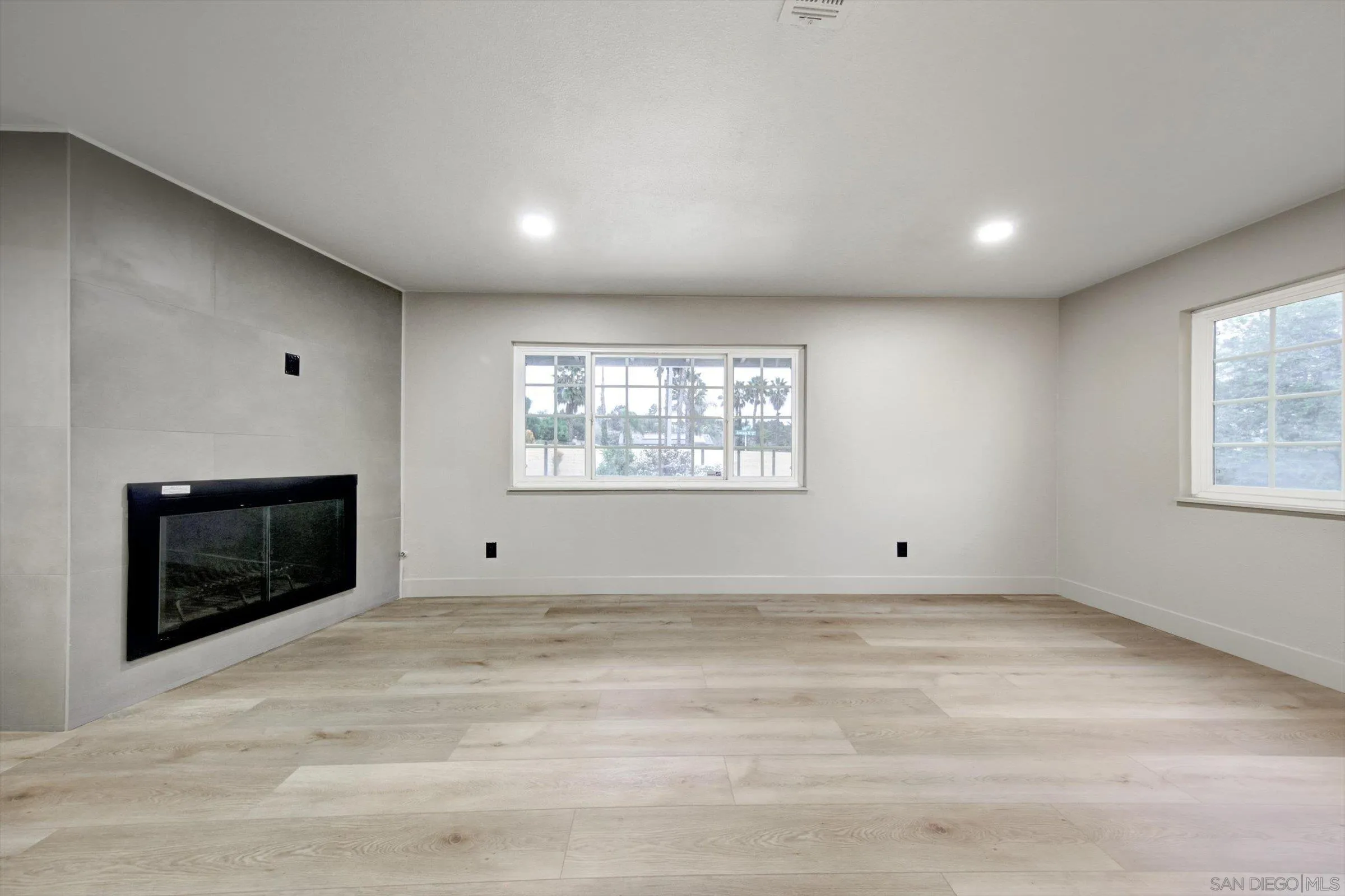 https://cdn.realtyfeed.com/cdn/127/260001935/3a67dc1a661c276ced0645b636070750.webp