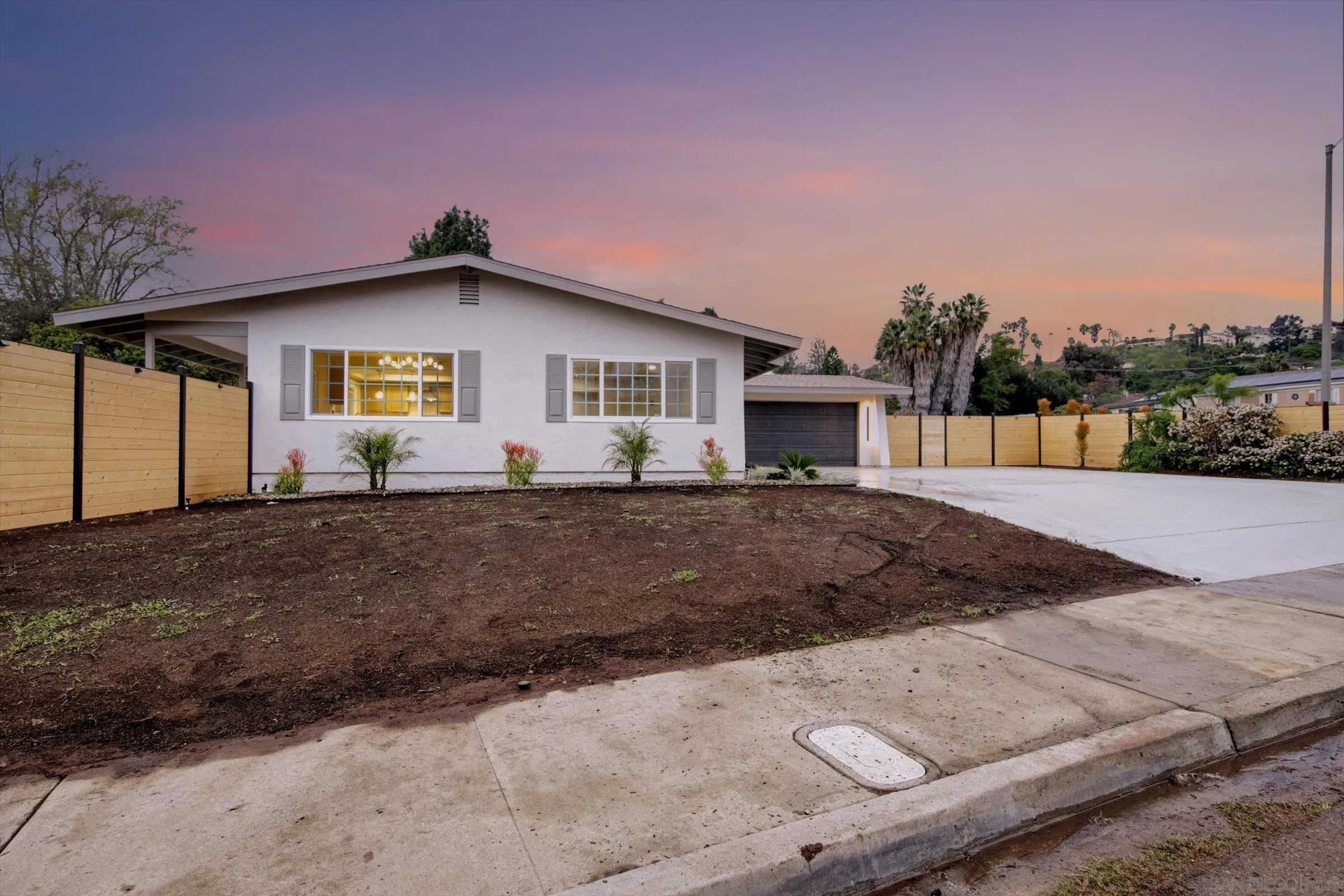 https://cdn.realtyfeed.com/cdn/127/260001935/41abb627b05b4d731d7bb86e10e61915.webp