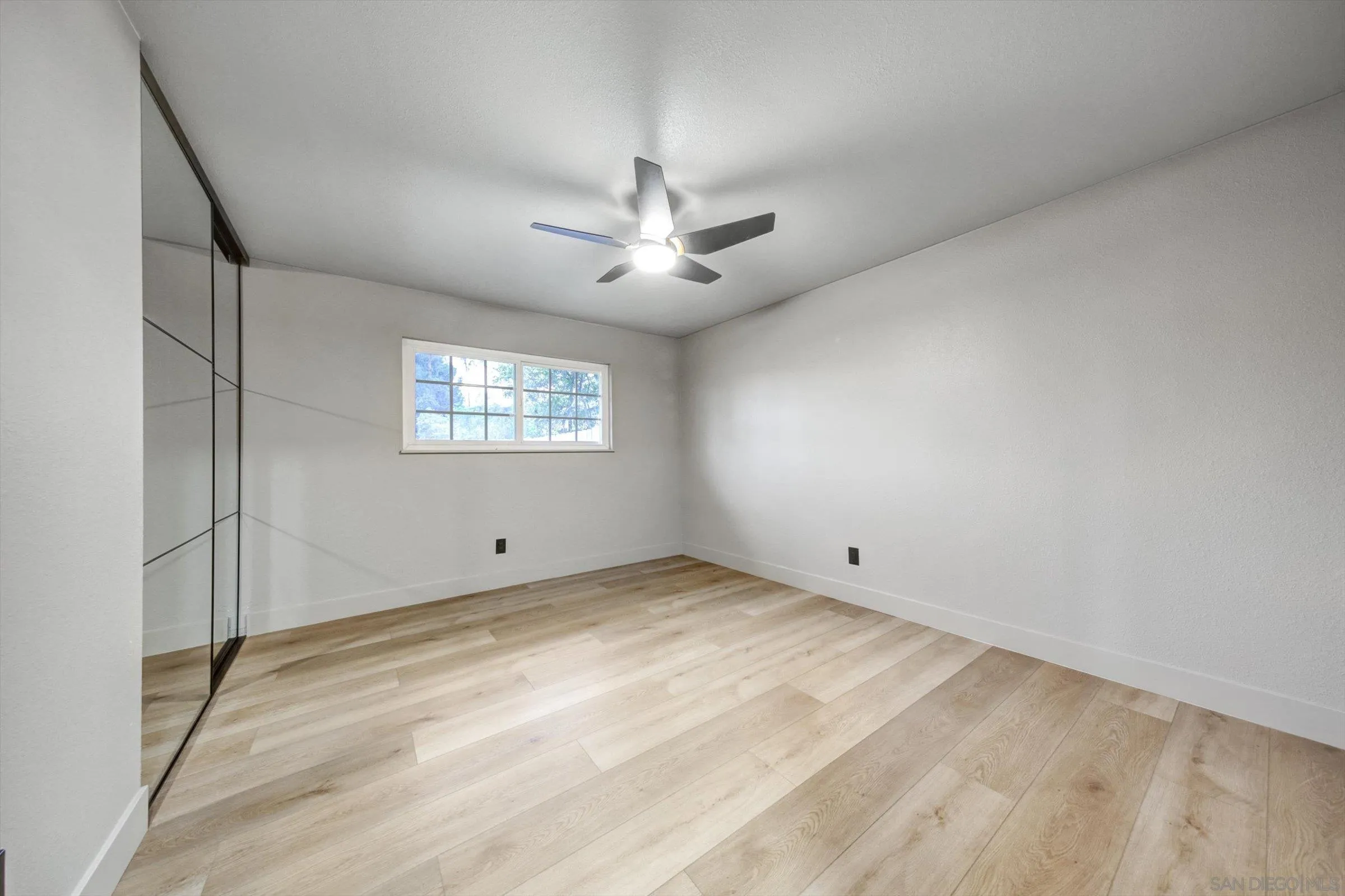 https://cdn.realtyfeed.com/cdn/127/260001935/56a1ed0c115076a2b433265634b5e10a.webp